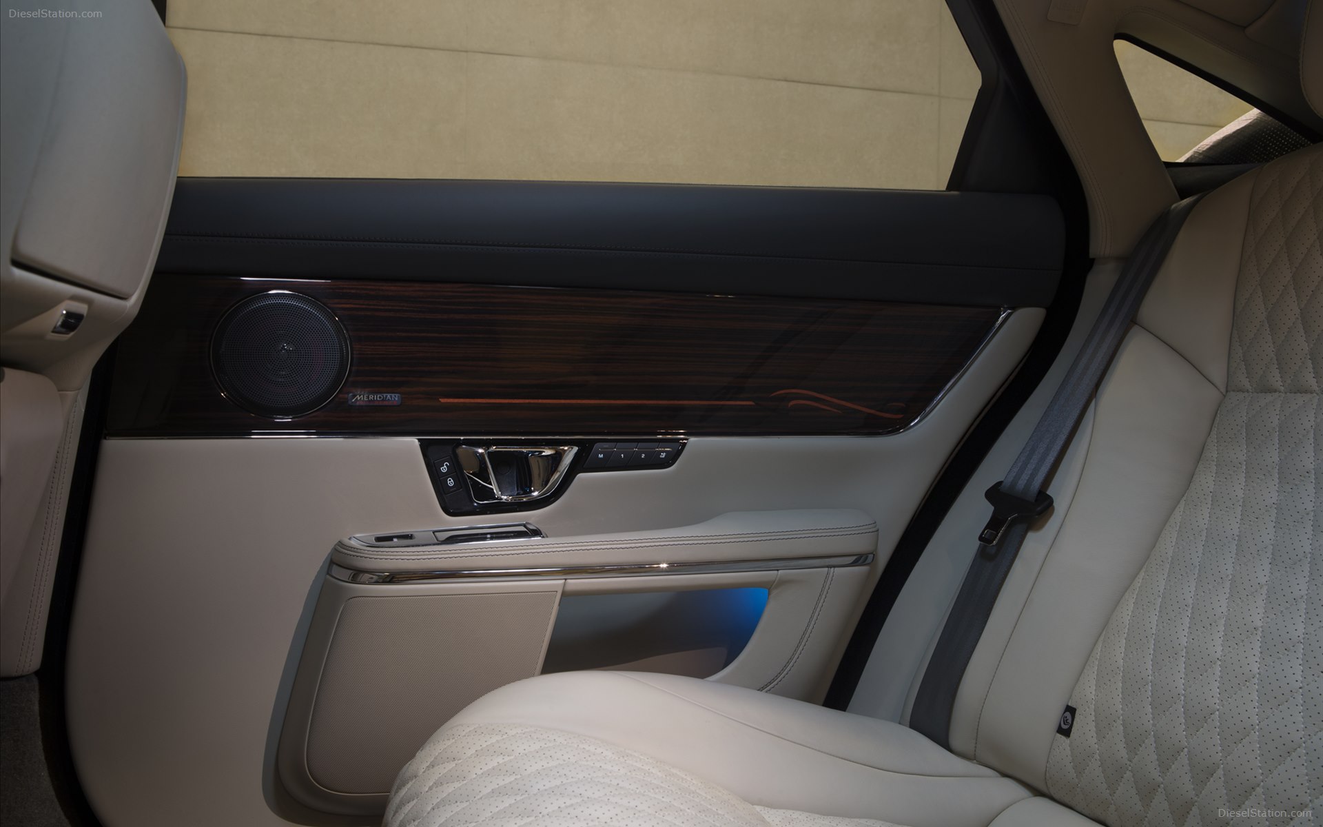 Jaguar XJ 2016