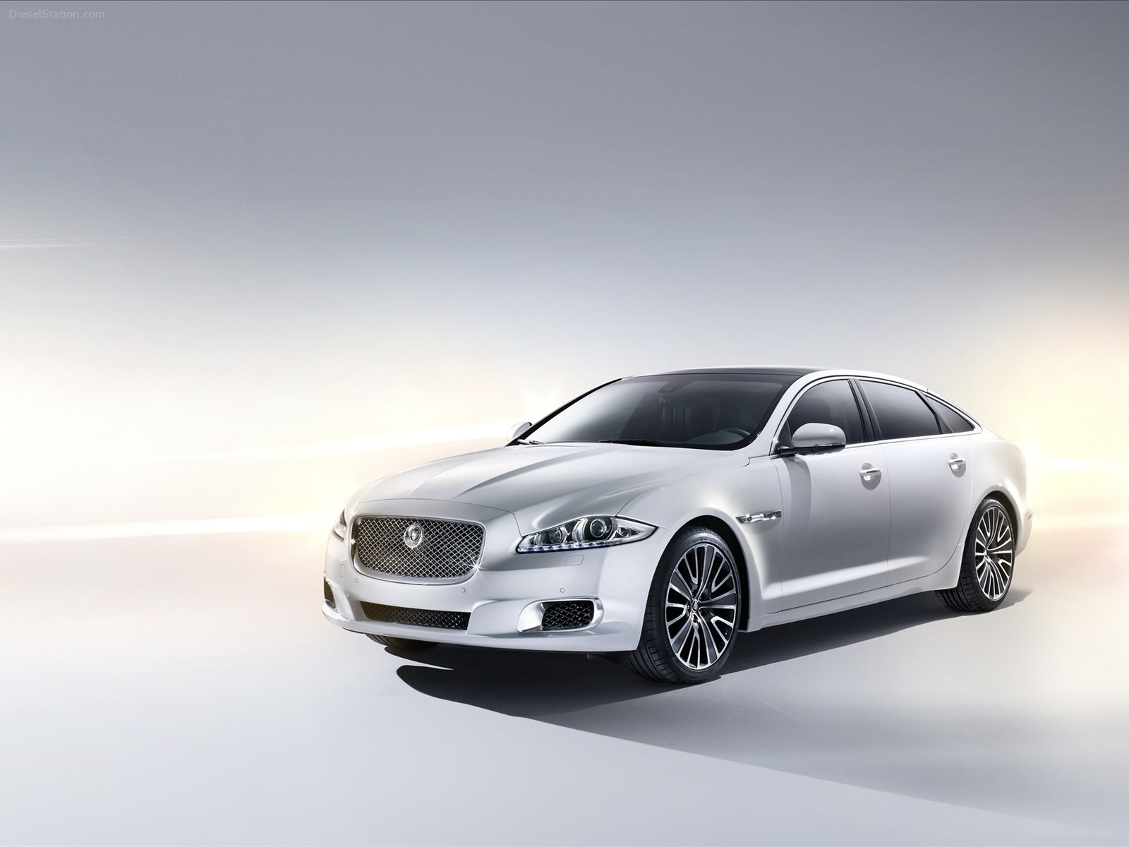 Jaguar XJ Ultimate 2013