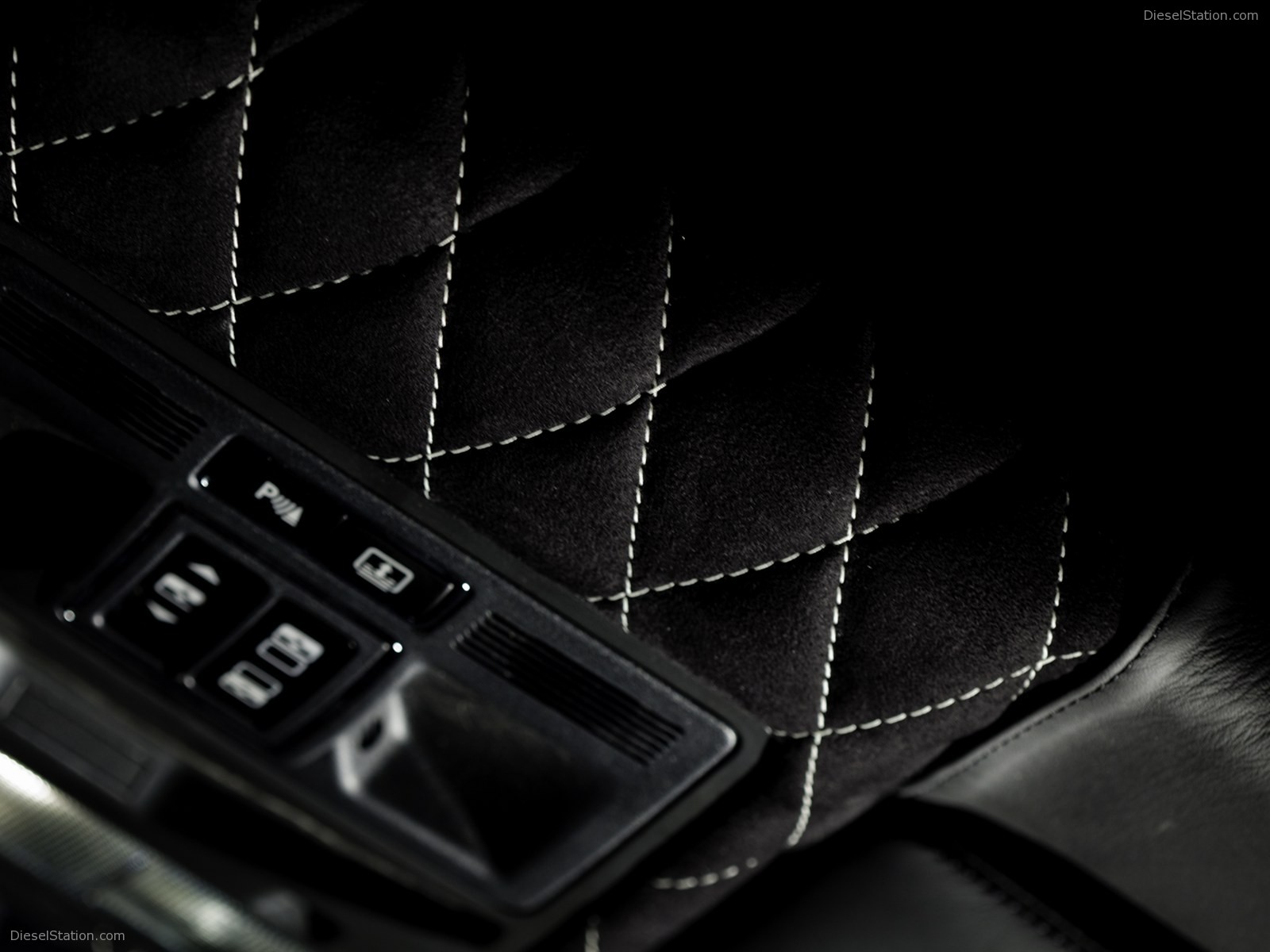 Jaguar XJ75 Platinum Design Concept 2010