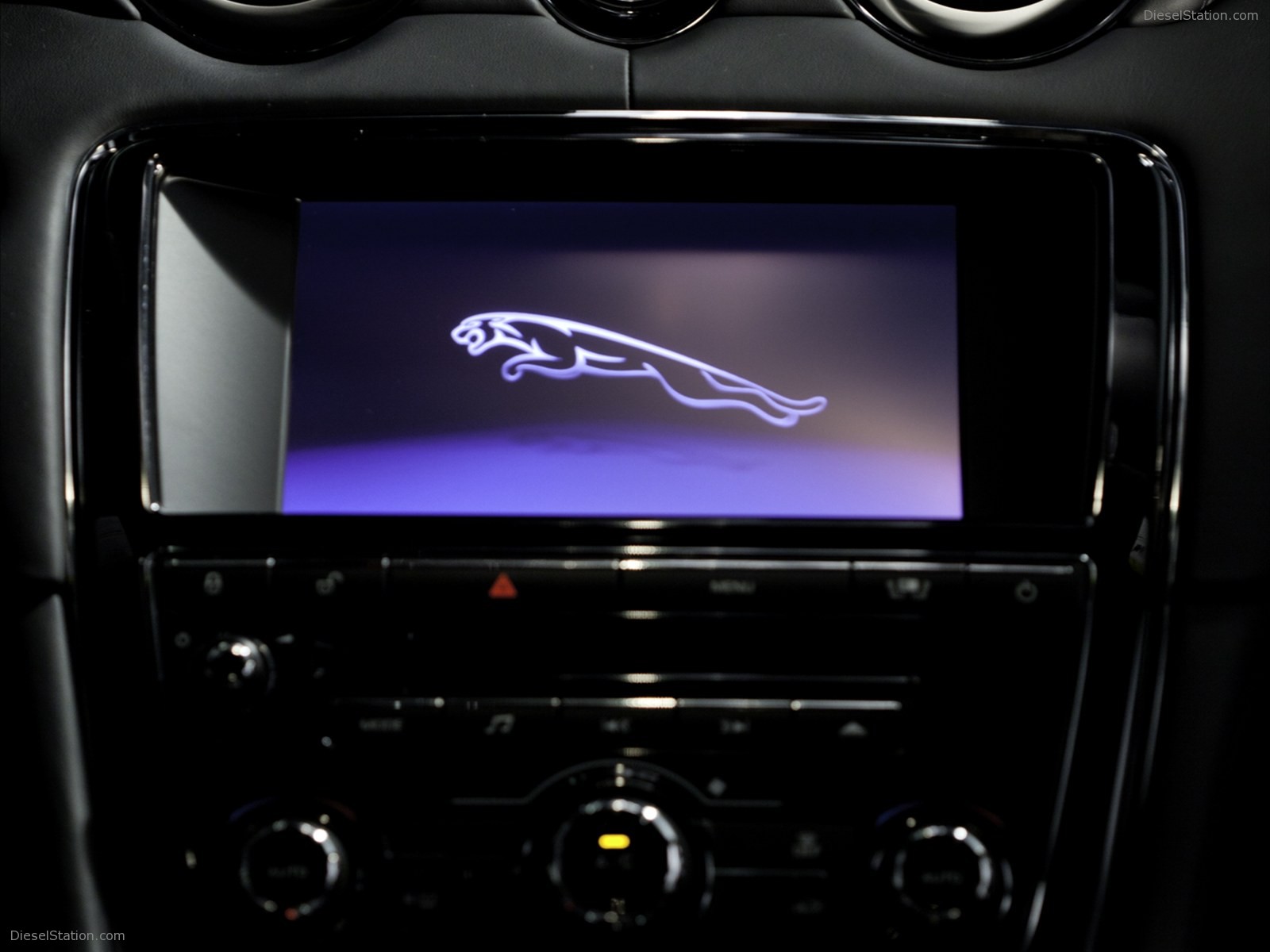 Jaguar XJ75 Platinum Design Concept 2010