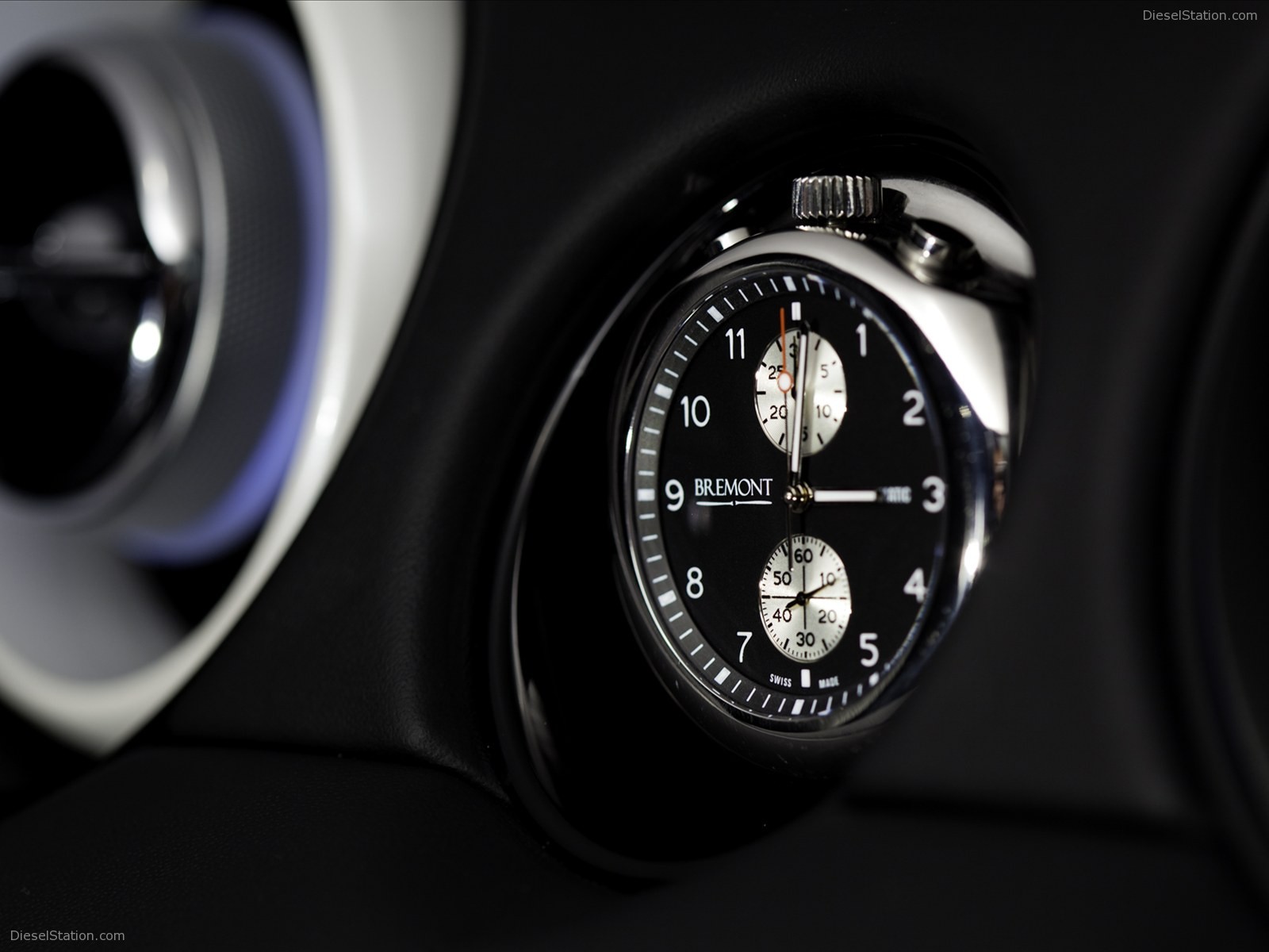 Jaguar XJ75 Platinum Design Concept 2010 Jaguar XJ75 Platinum Design Concept 2010