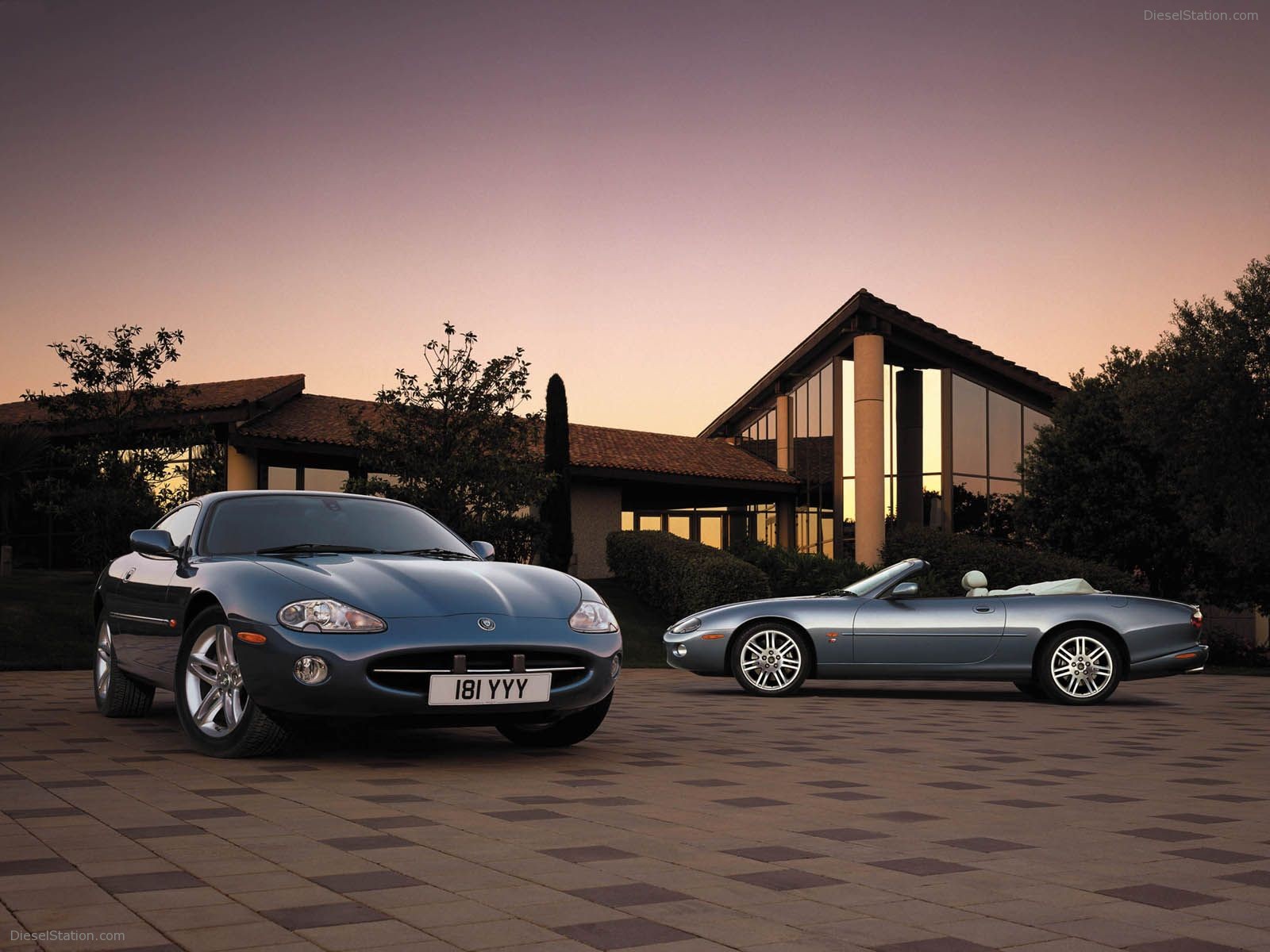 Jaguar XK