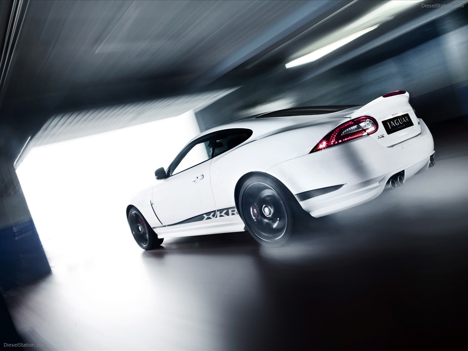 Jaguar XKR coupe 2011