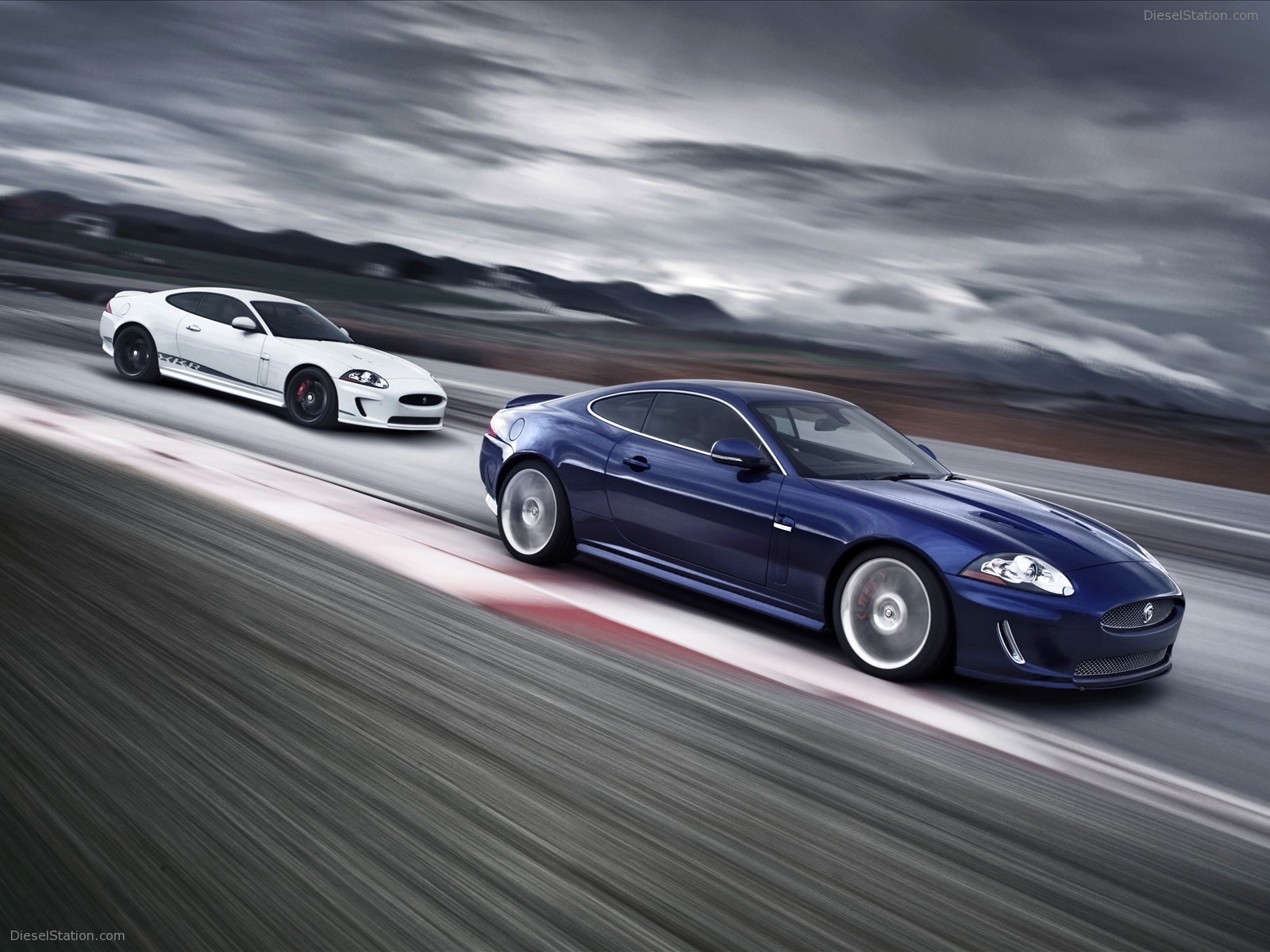 Jaguar XKR coupe 2011