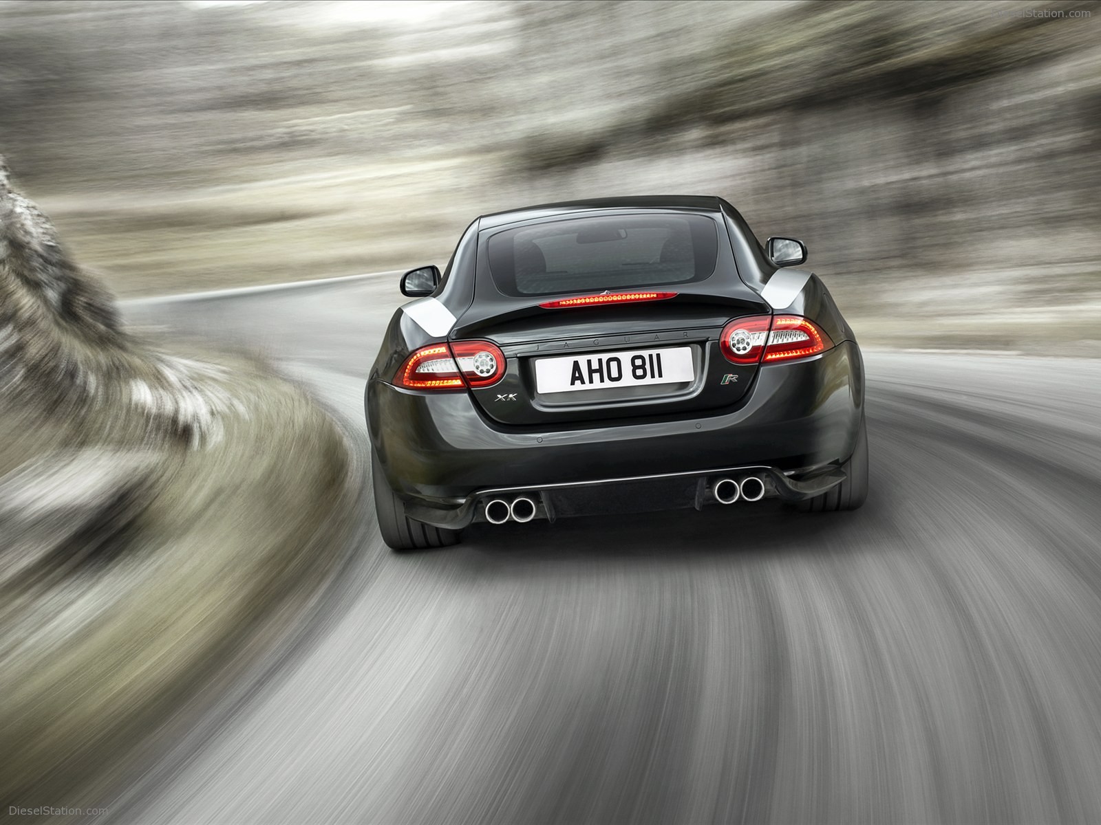 Jaguar XKR 75 2011