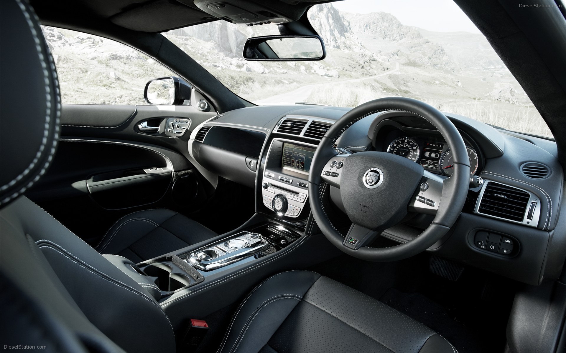 Jaguar XKR 75 2011
