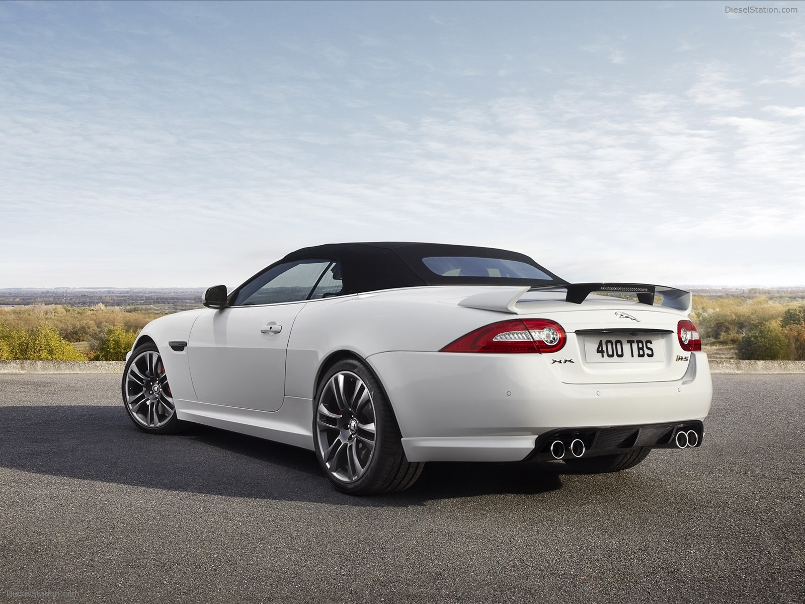 Jaguar XKR-S Convertible 2012