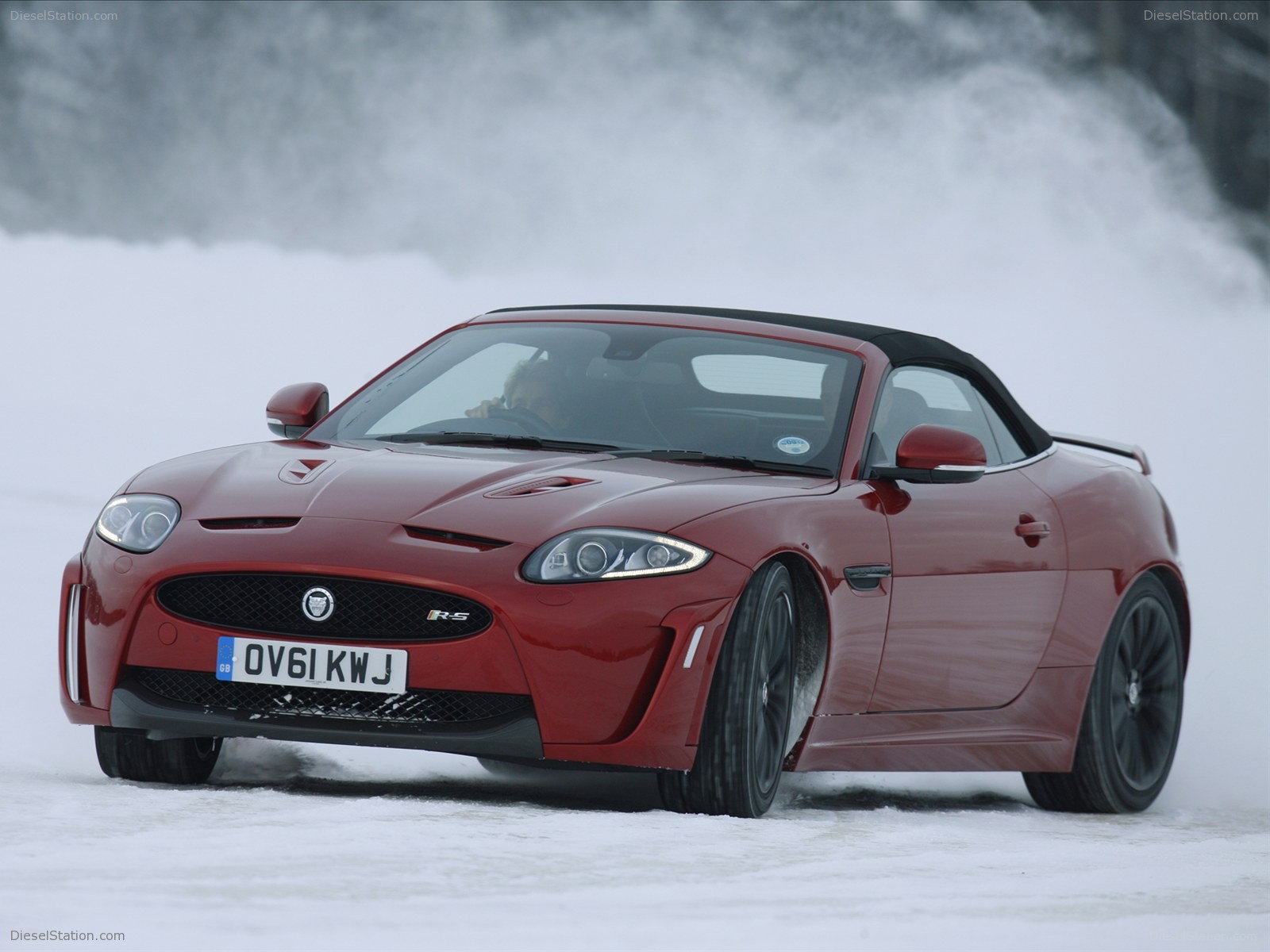 Jaguar XKR-S Convertible 2012