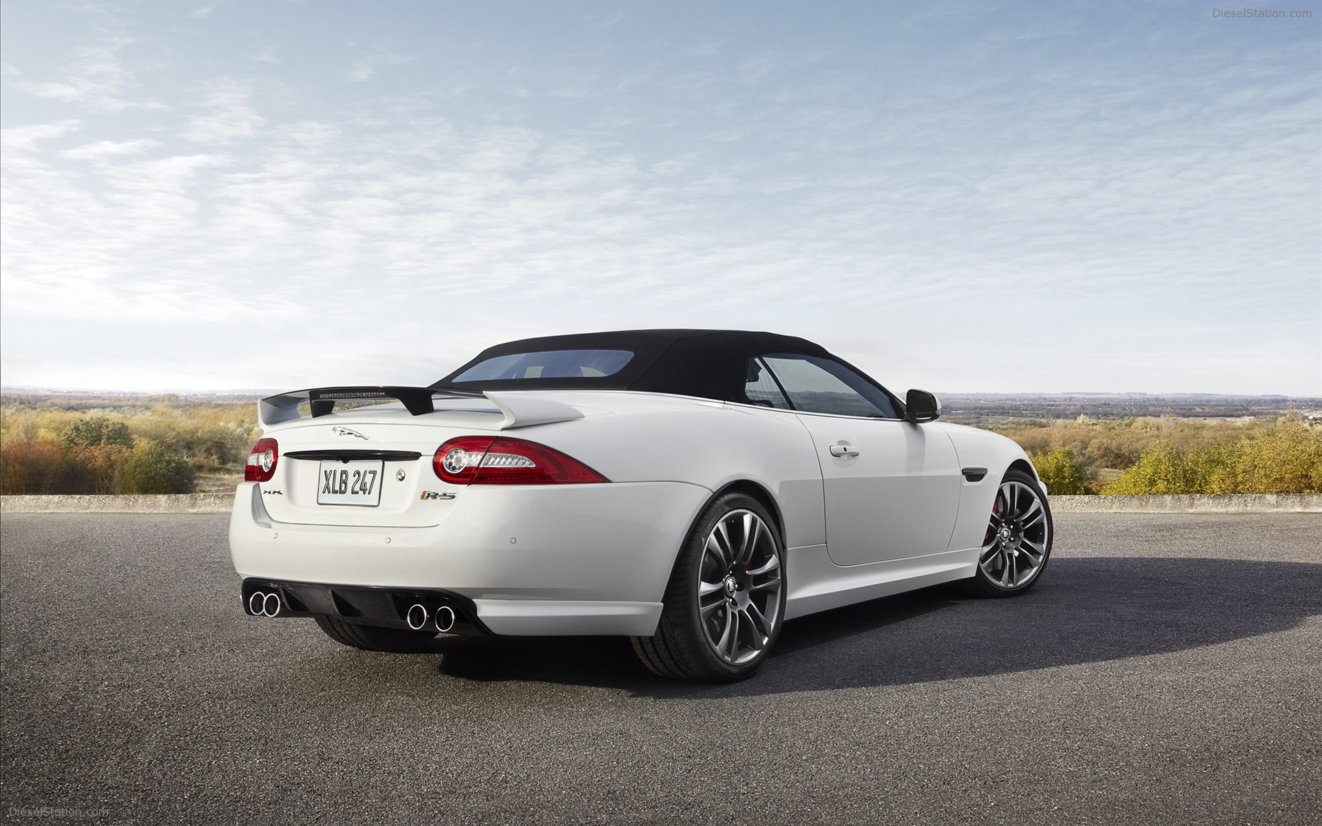 Jaguar XKR-S Convertible 2012