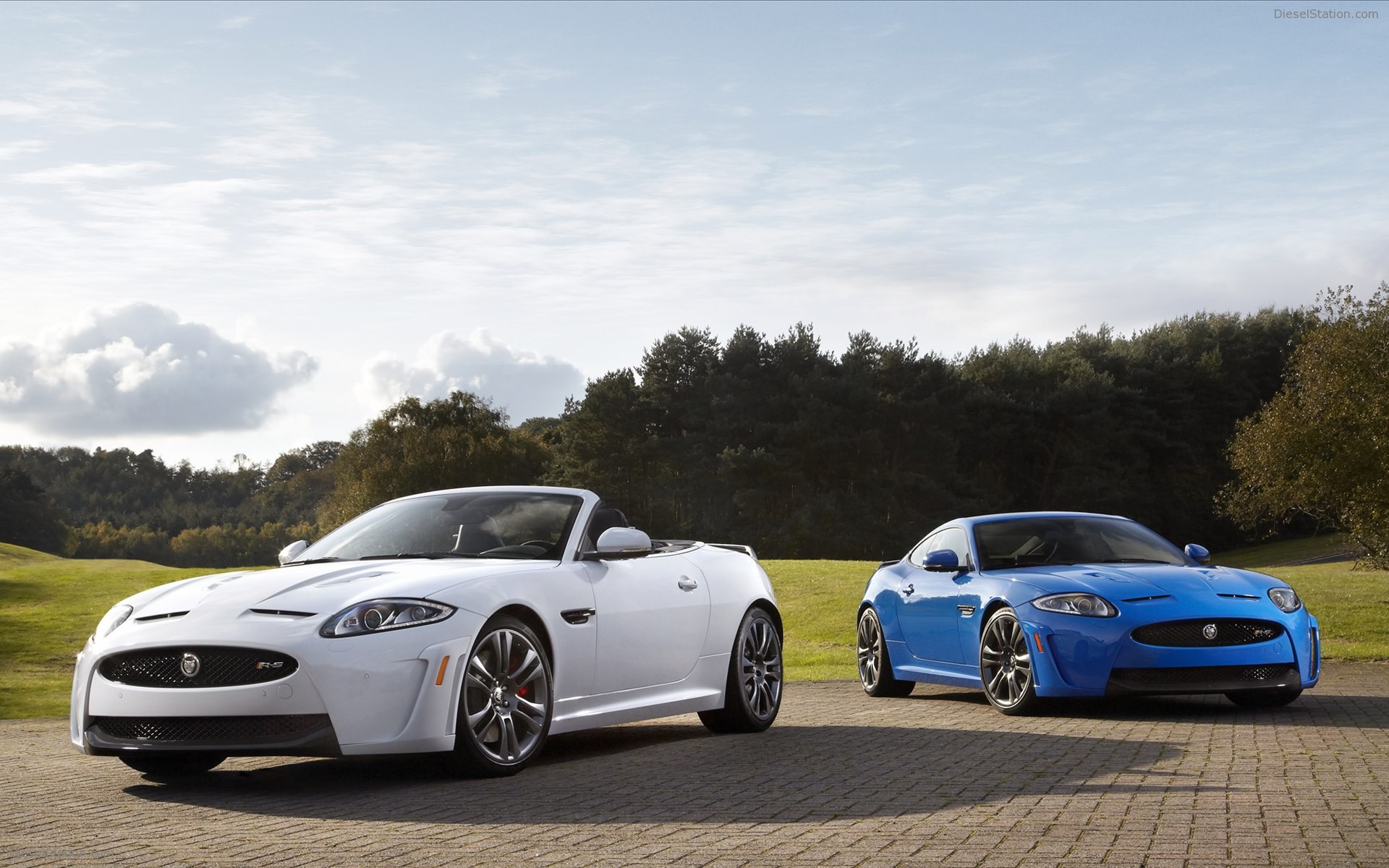 Jaguar XKR-S Convertible 2012