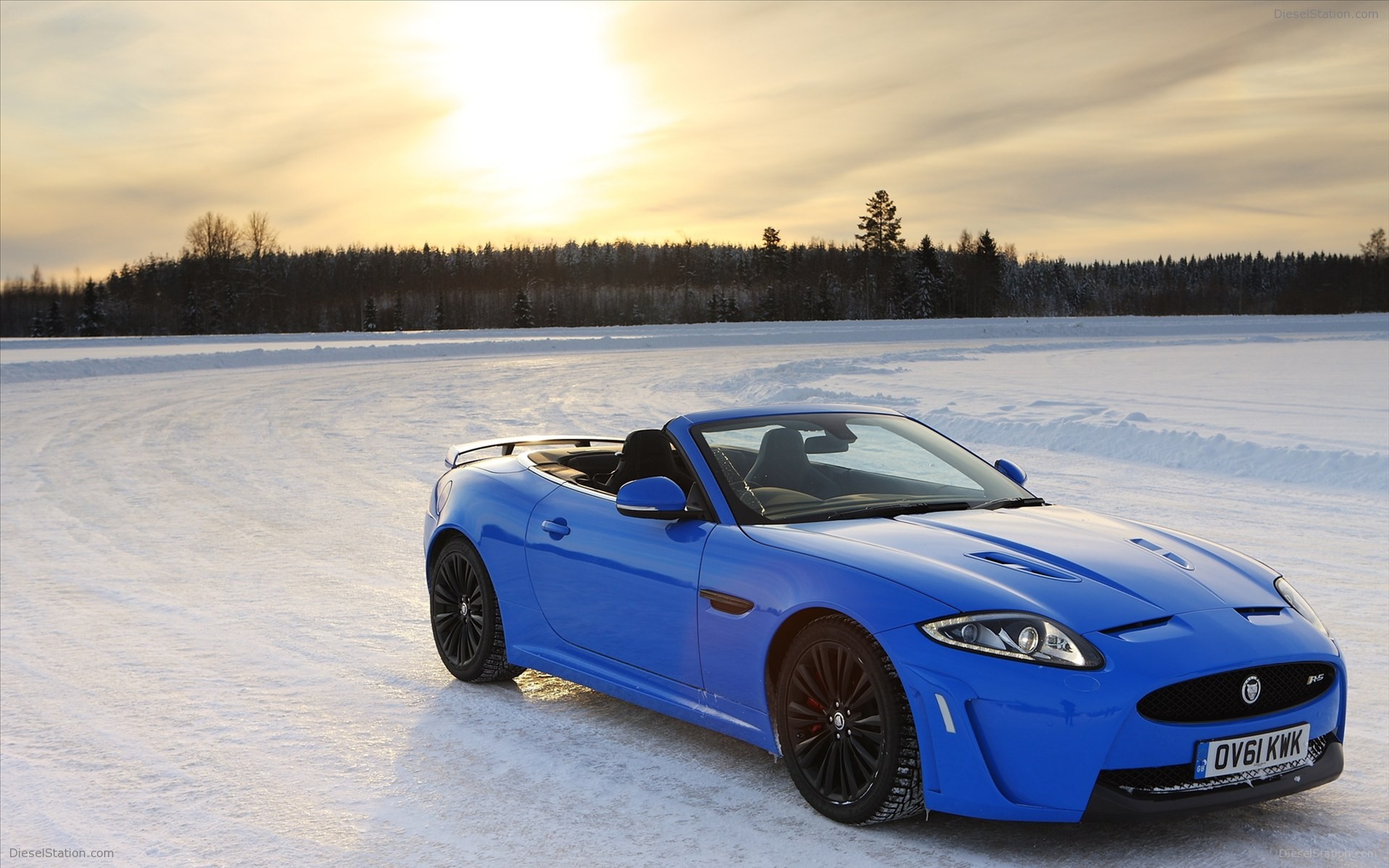 Jaguar XKR-S Convertible 2012