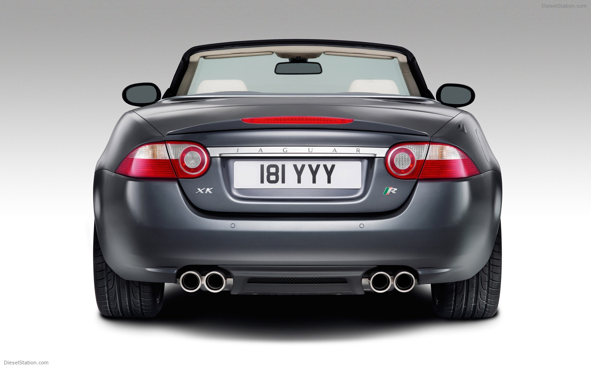 Jaguar XKR