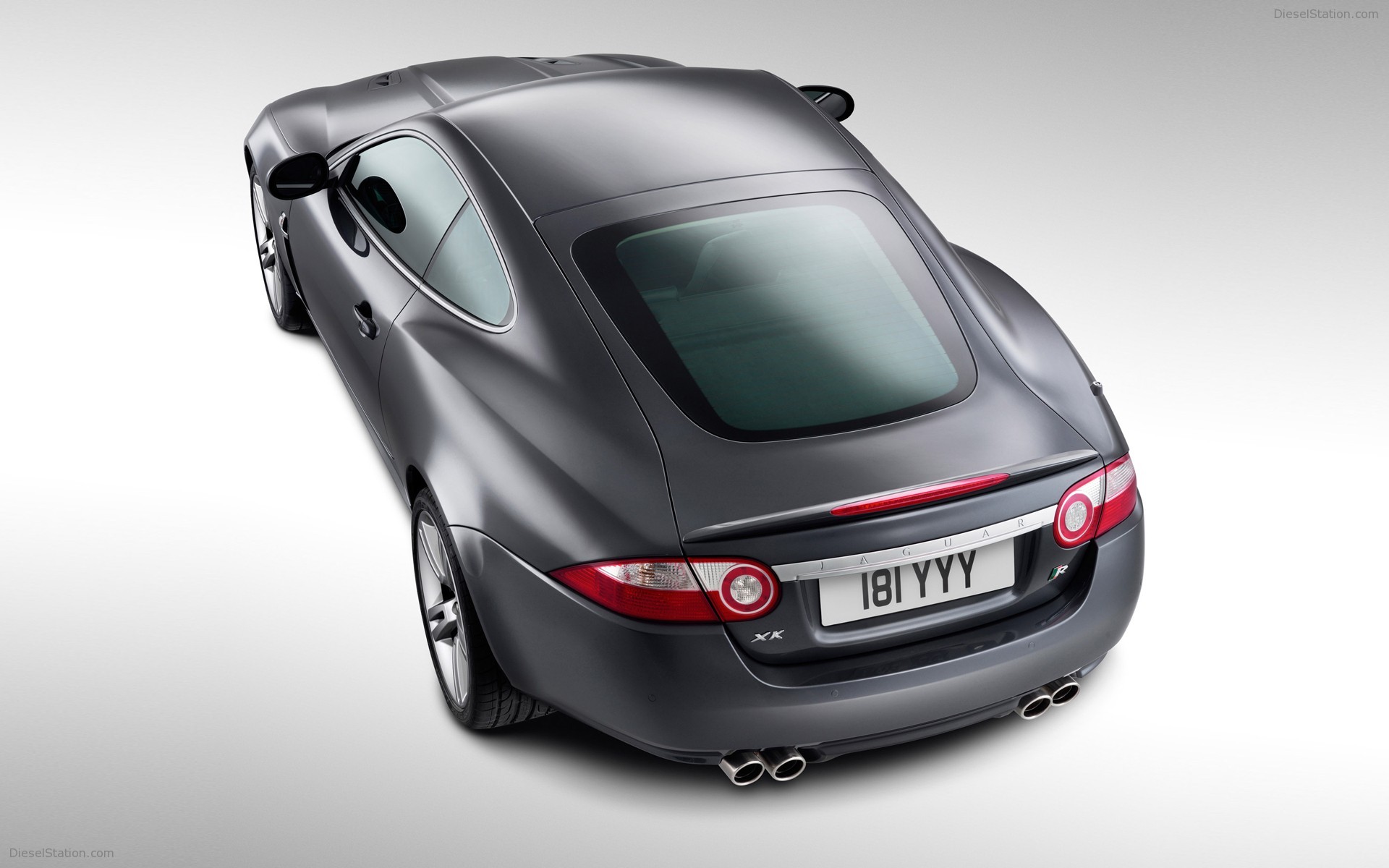 Jaguar XKR