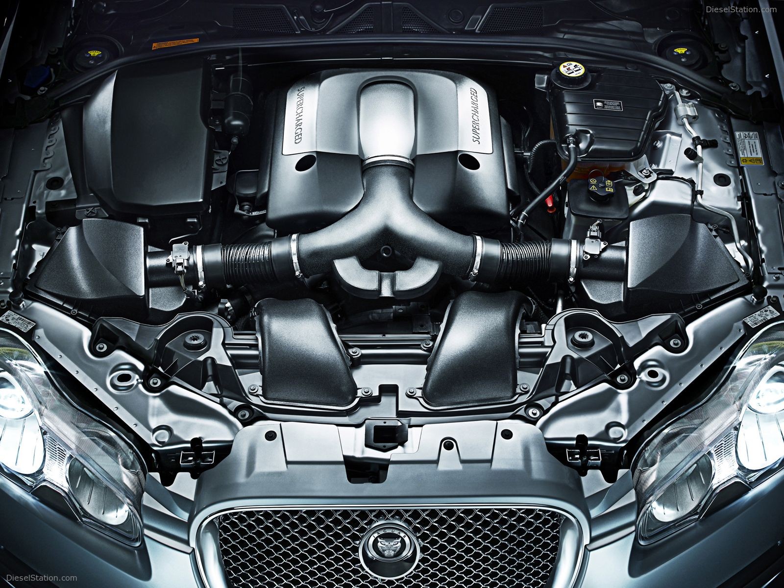 Jaguar XF (2009)