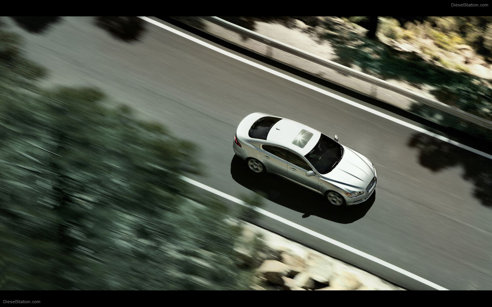 Jaguar XF (2009)