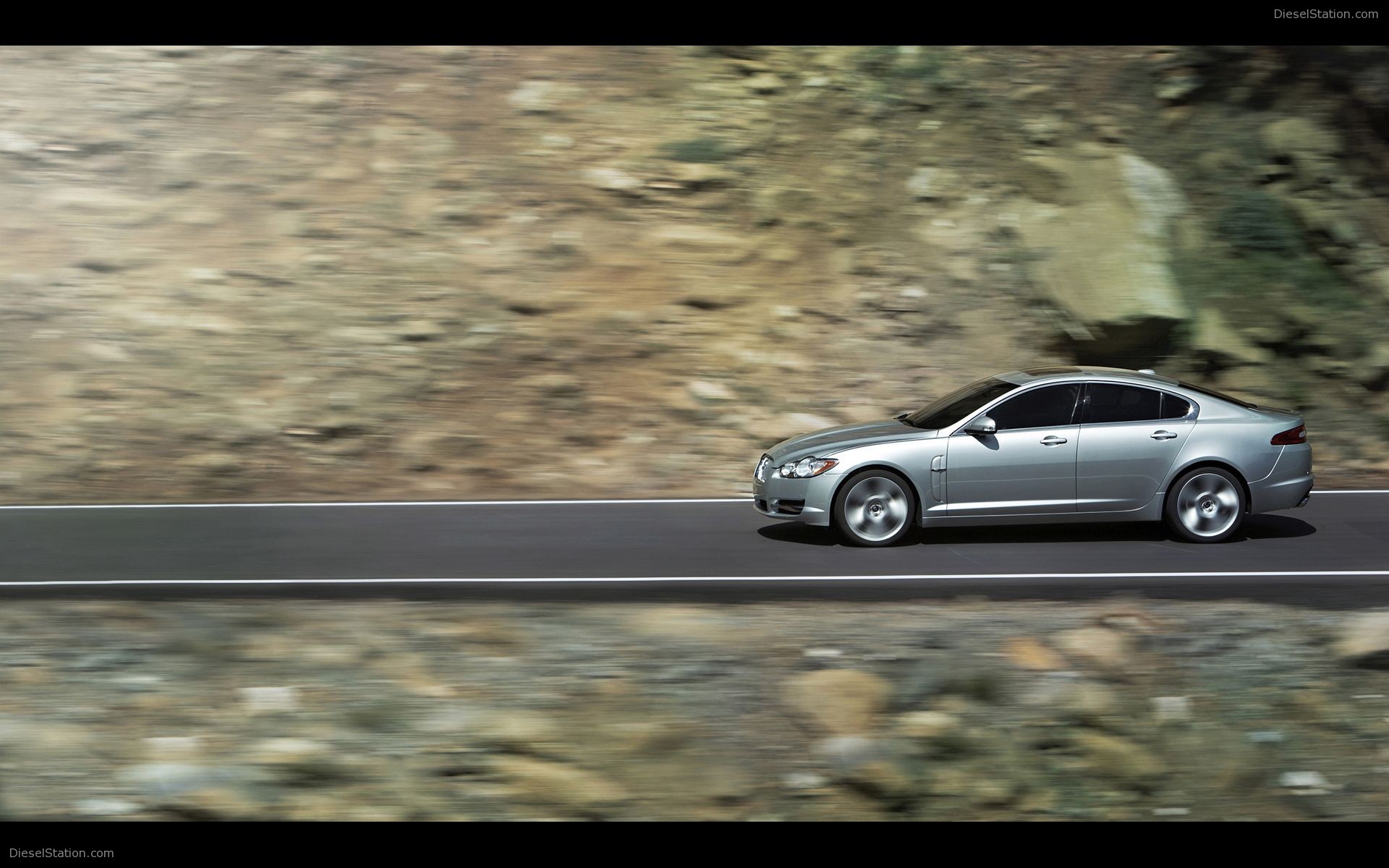 Jaguar XF (2009)