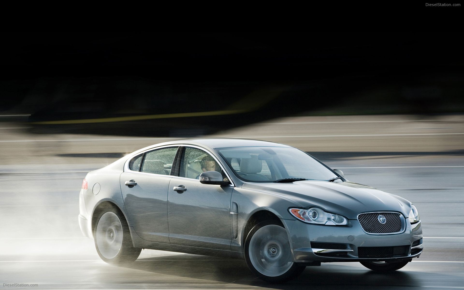 Jaguar XF (2009)