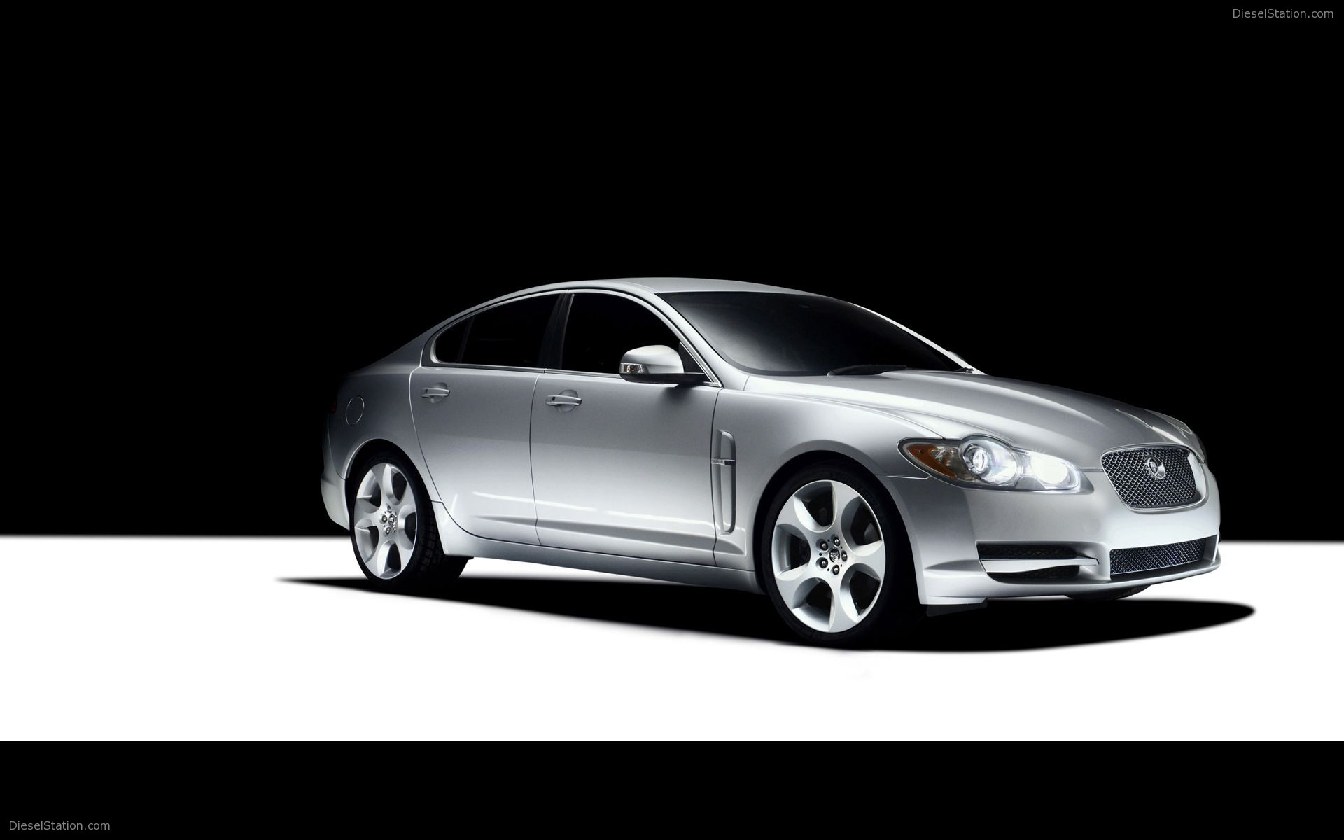 Jaguar XF (2009)