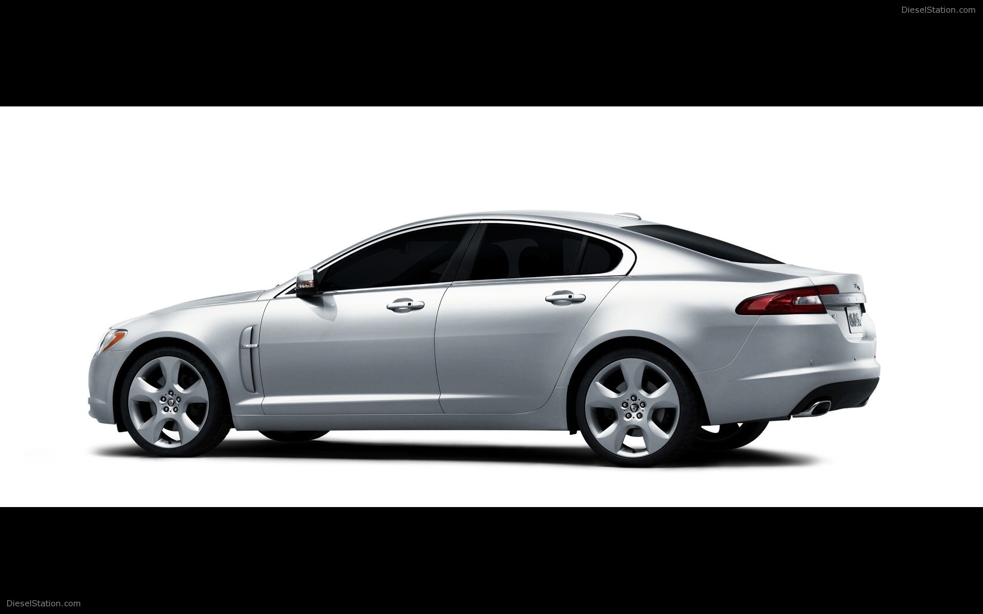 Jaguar XF (2009)