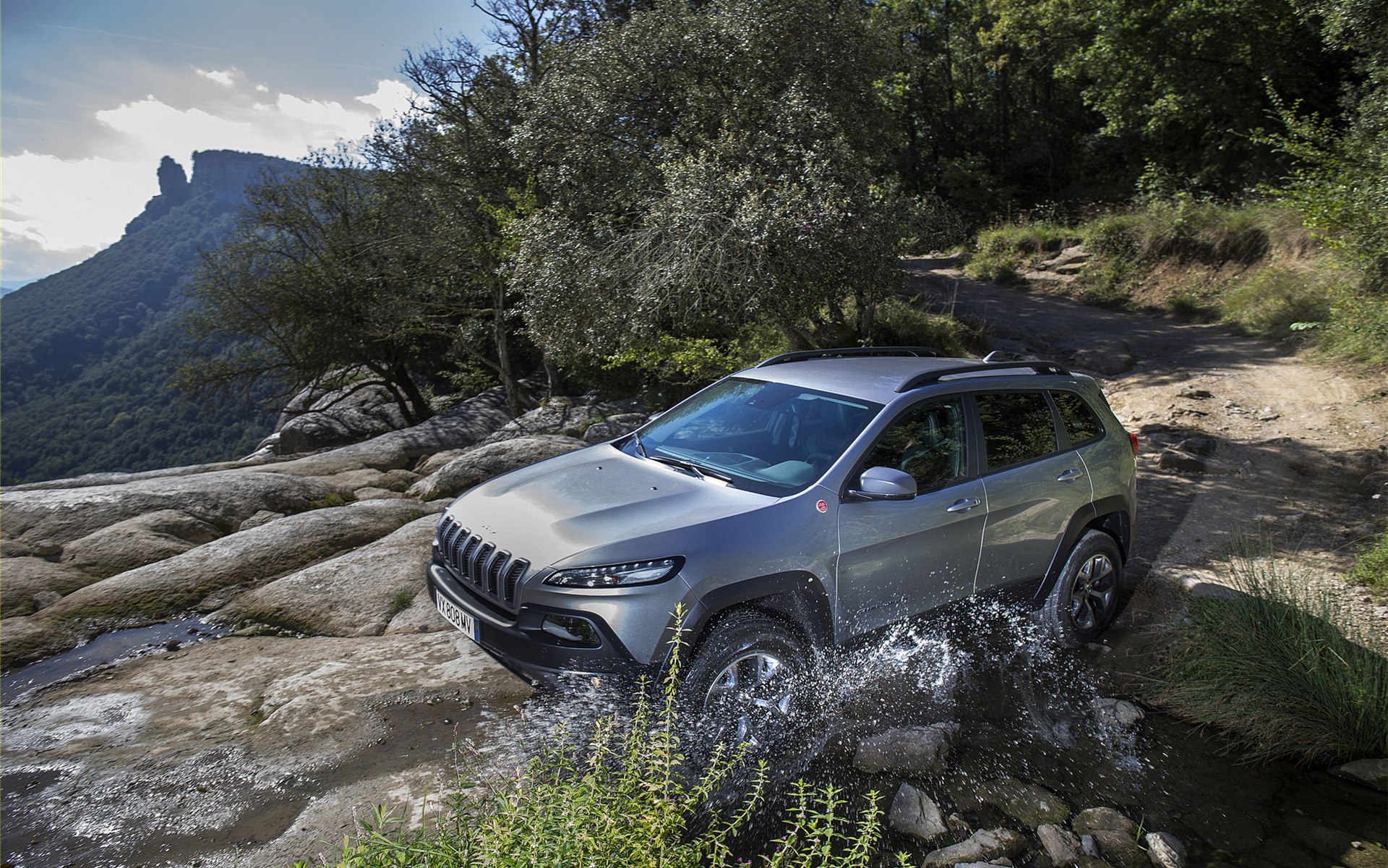 Jeep Cherokee European Version 2014