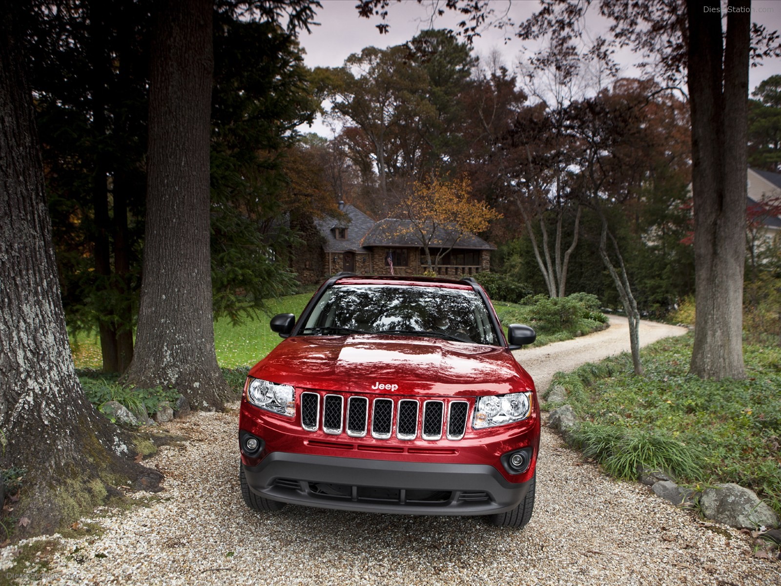 Jeep Grand Cherokee SRT8 2012