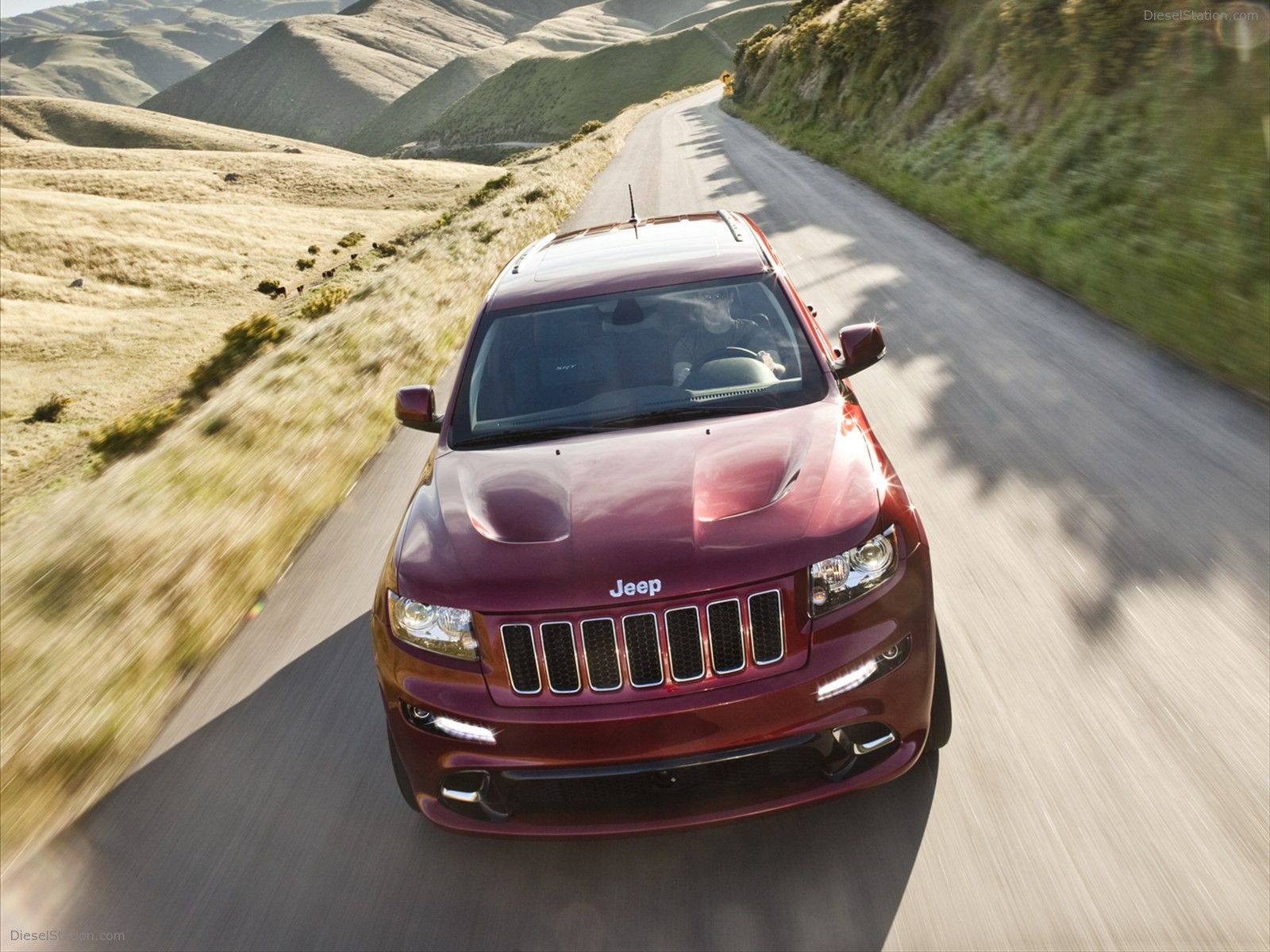 Jeep Grand Cherokee SRT8 2012