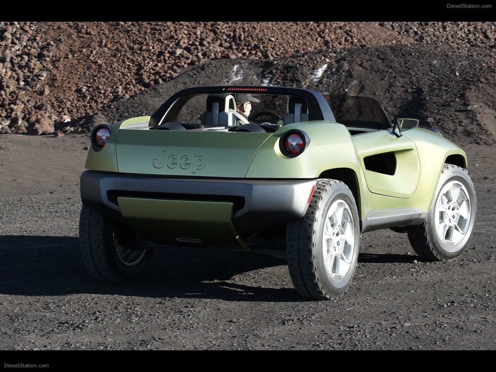 Jeep Renegade Concept Pictures