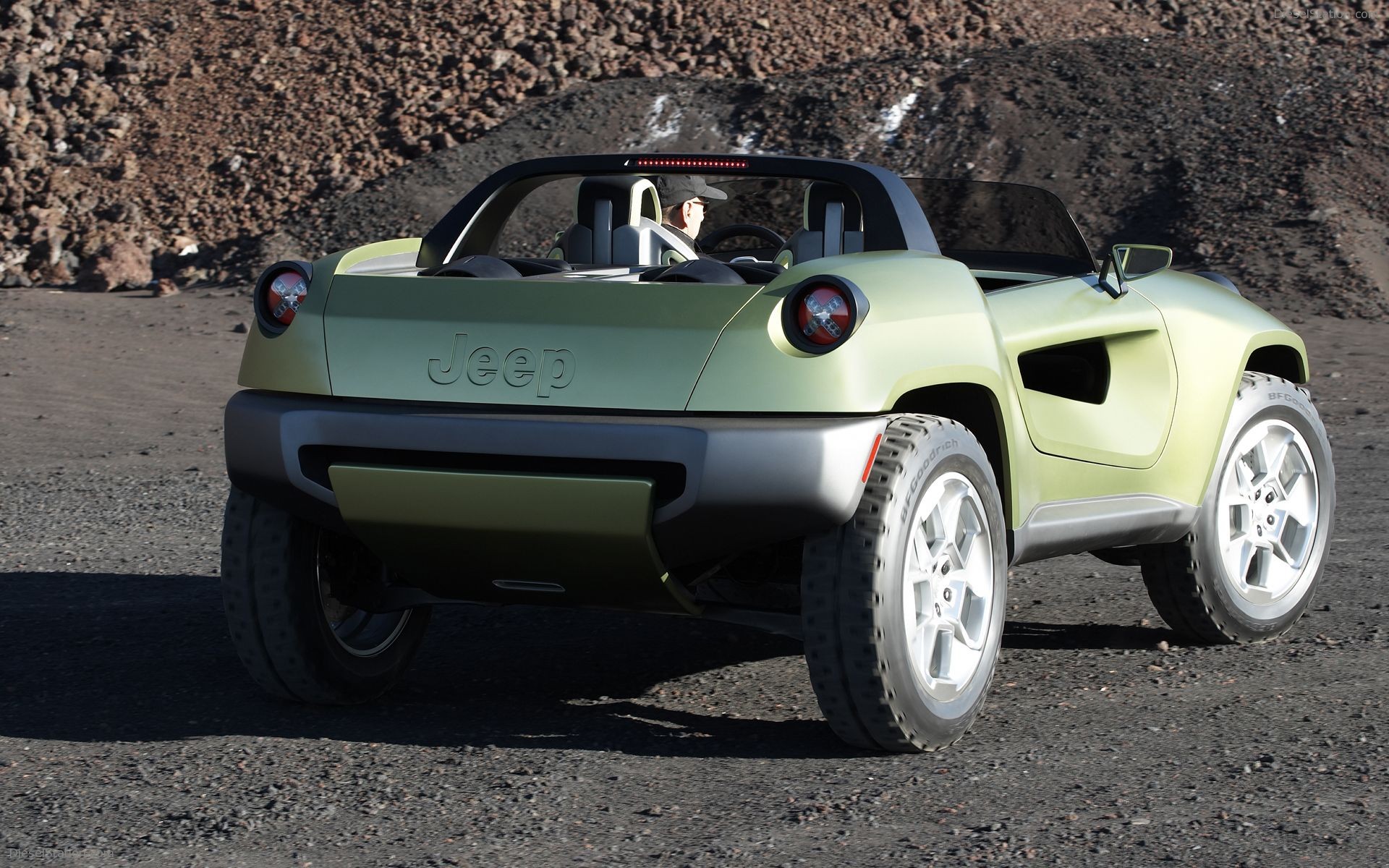 Jeep Renegade Concept Pictures