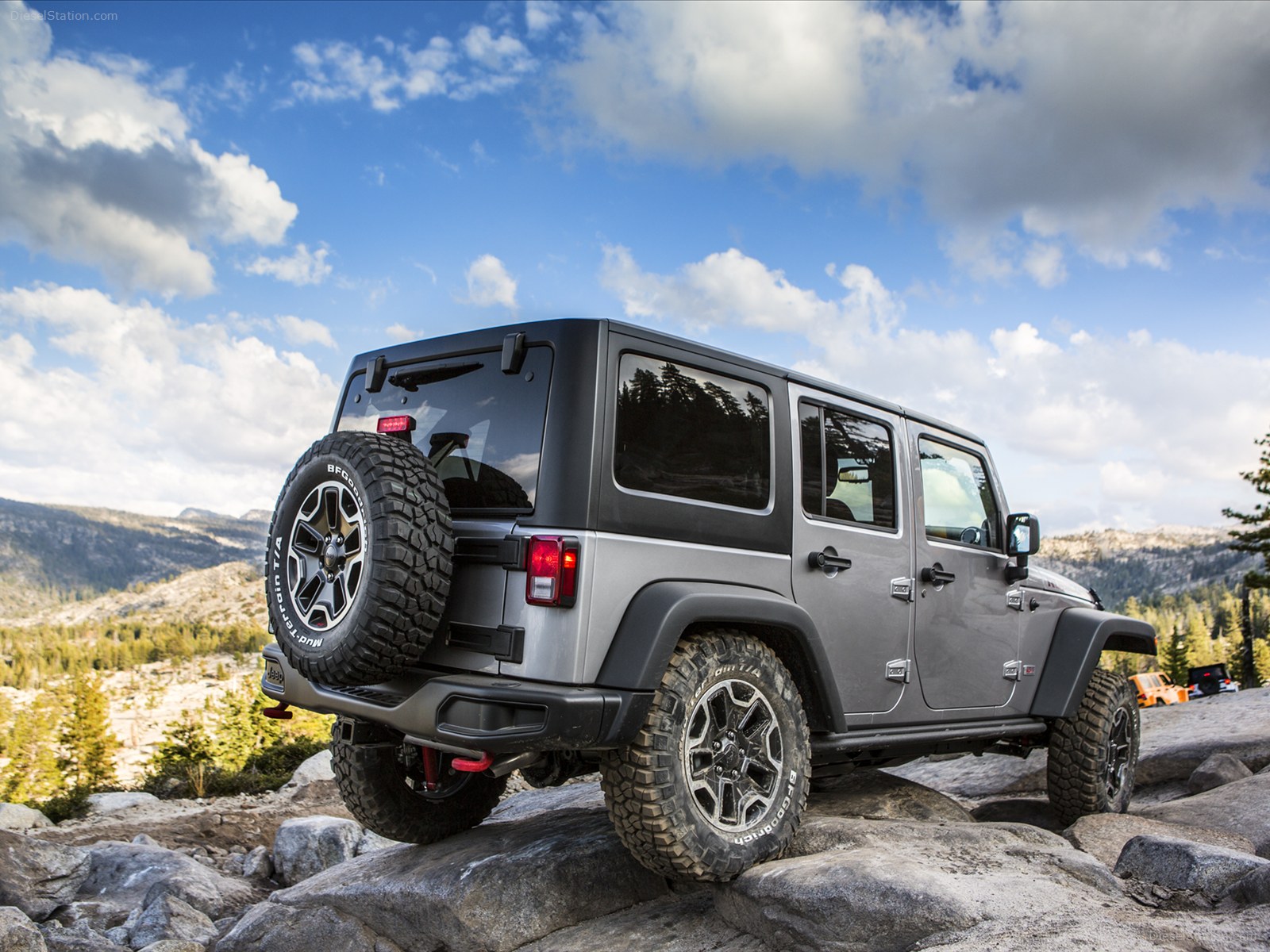 Jeep Wrangler Rubicon 10th Anniversary Edition 2013 Jeep Wrangler Rubicon 10th Anniversary Edition 2013
