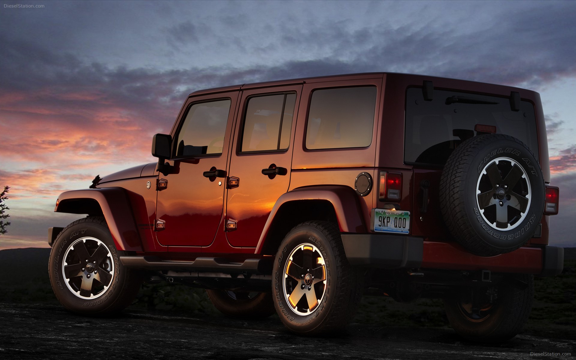 Jeep Wrangler Unlimited Altitude 2012