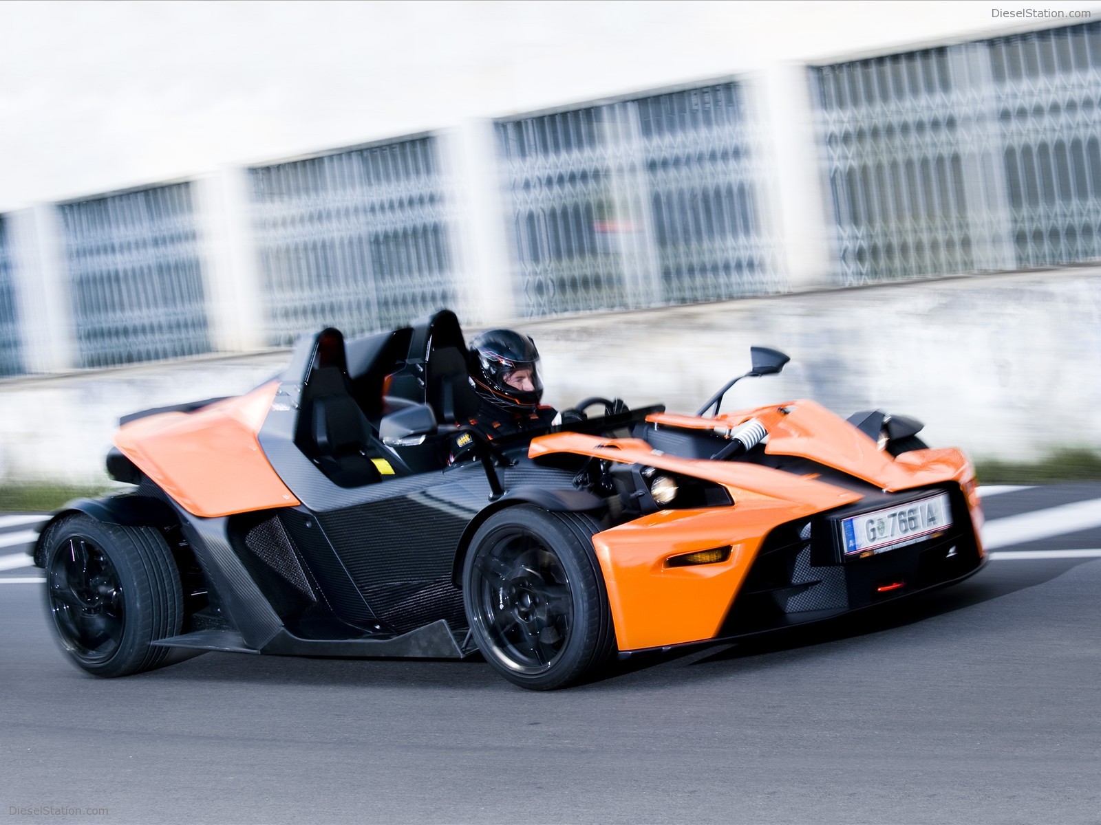 KTM X BOW Street
