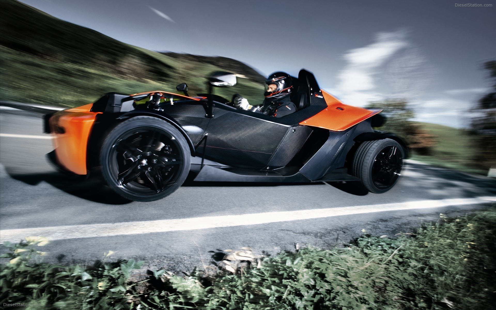 KTM X BOW Street