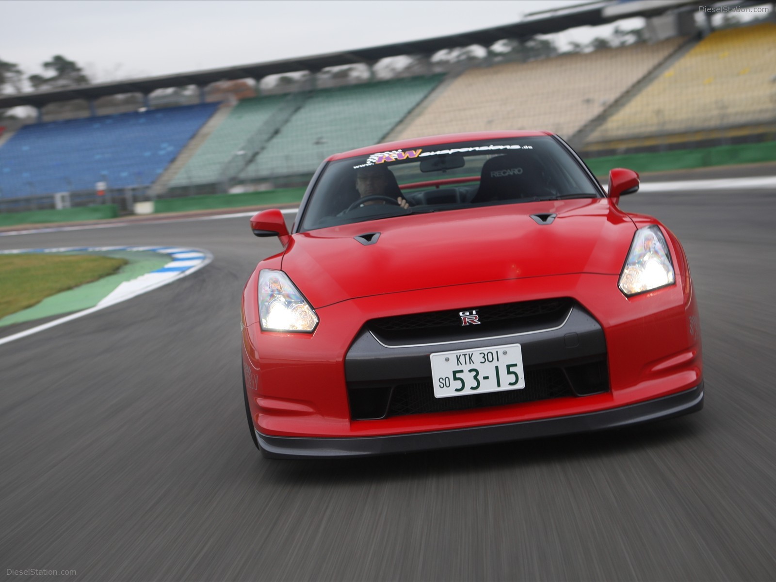 KW Automotive Nissan GT-R