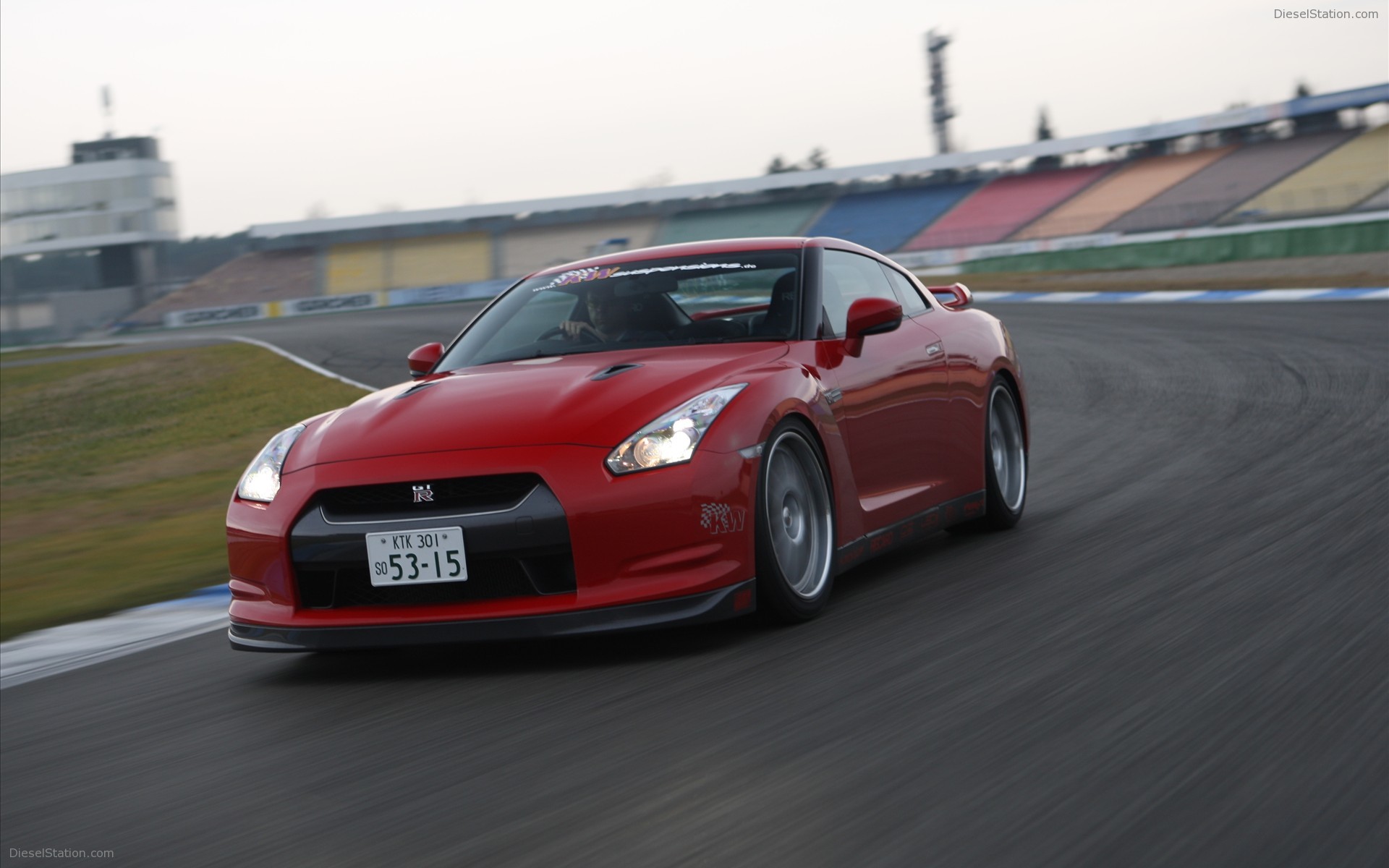 KW Automotive Nissan GT-R