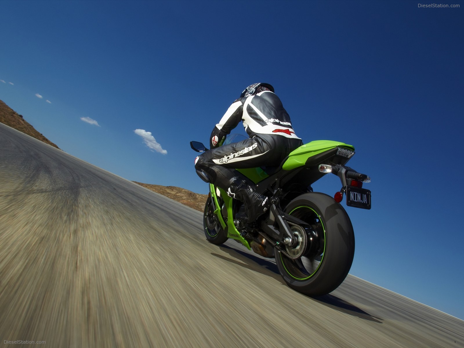 Kawasaki  Ninja ZX 10R 2011