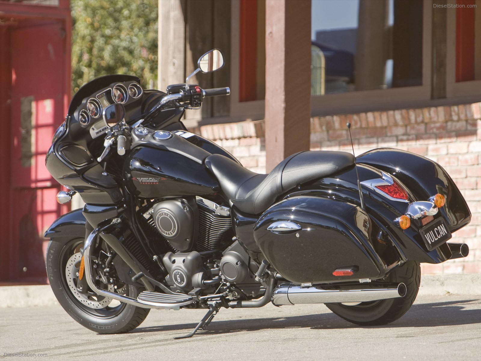 Kawasaki Vulcan 1700 Voyager 2011