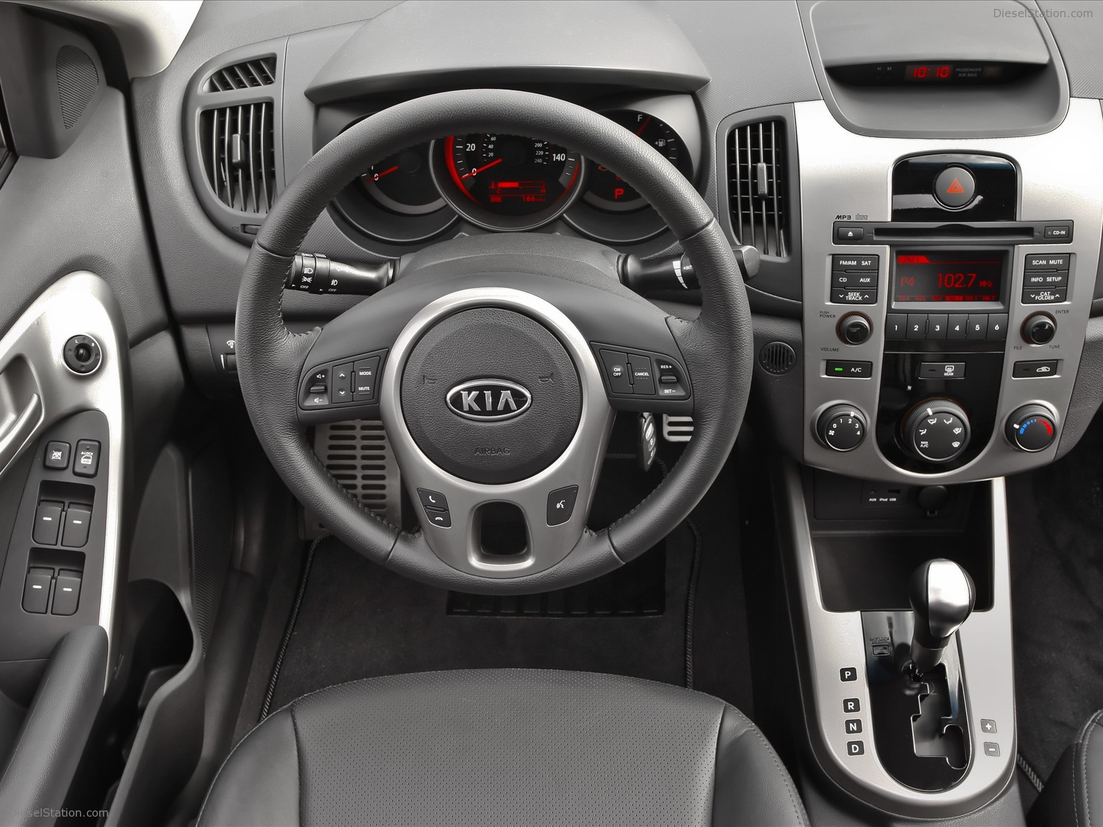 2010 KIA FORTE