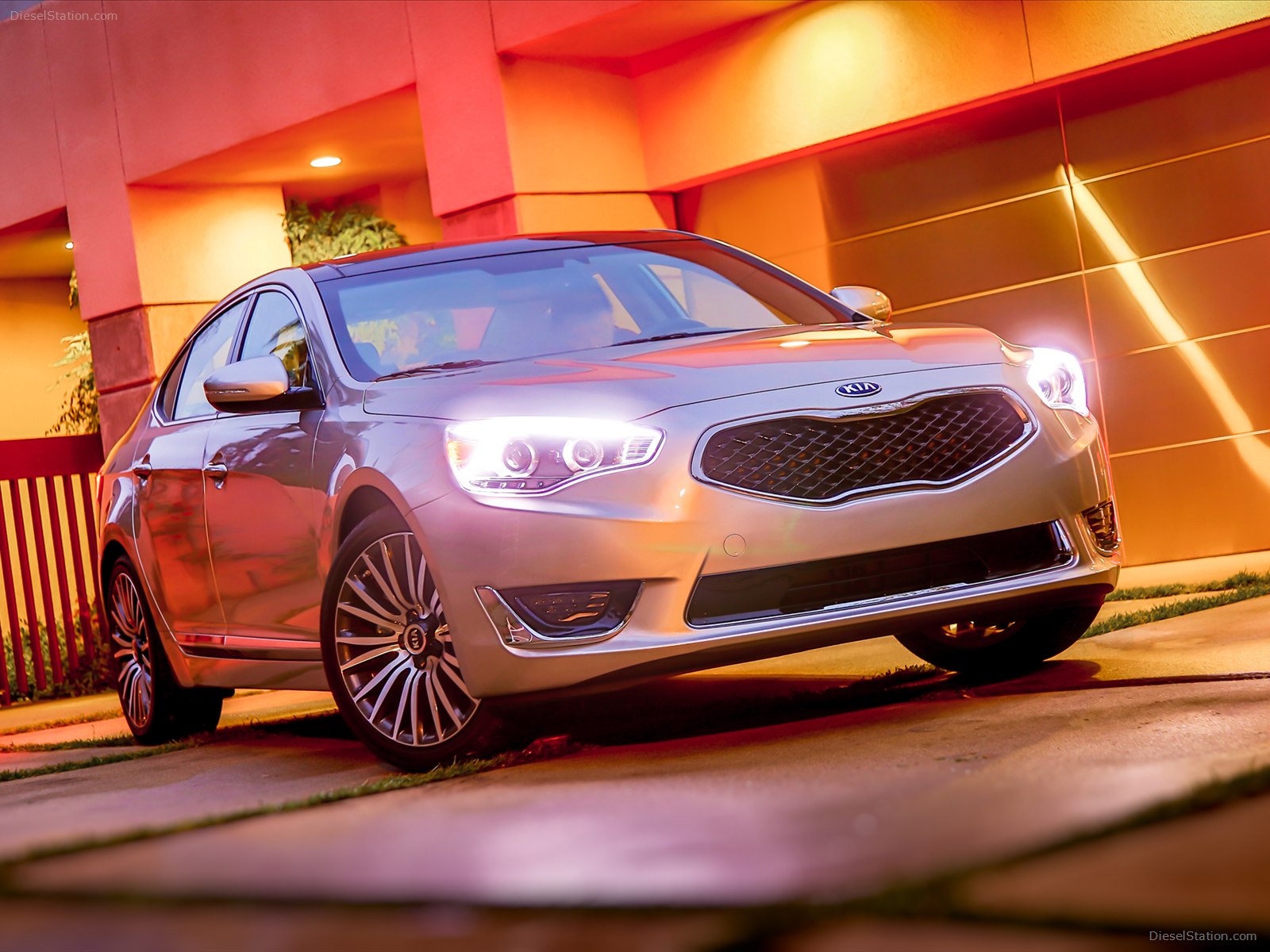 Kia Cadenza 2014