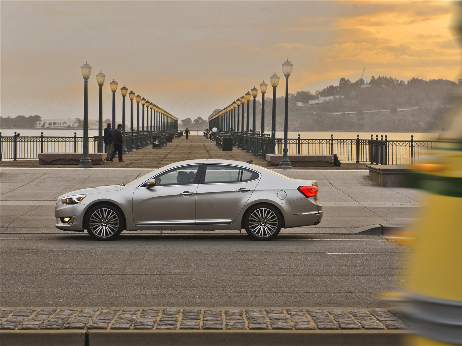 Kia Cadenza 2014