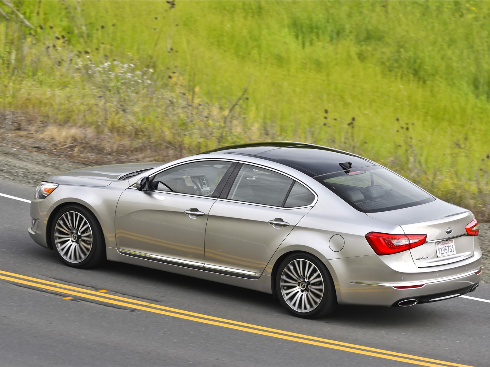 Kia Cadenza 2014