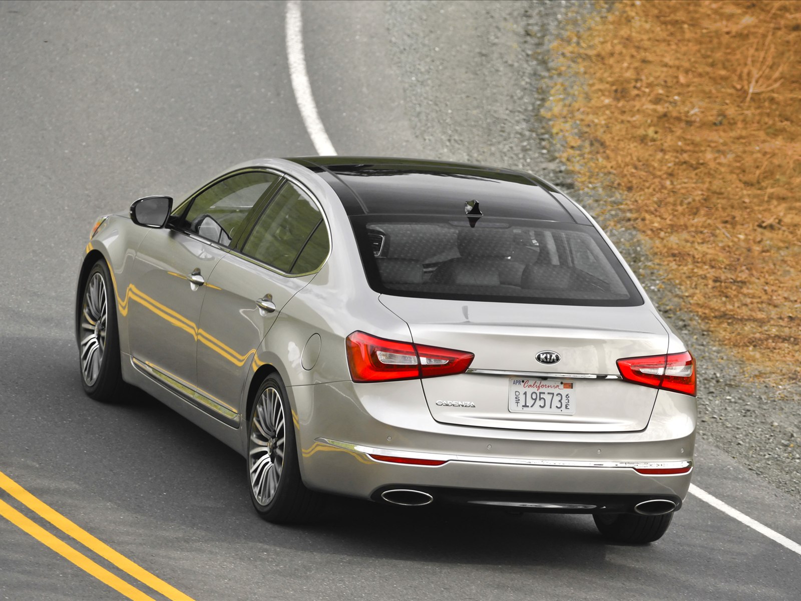 Kia Cadenza 2014