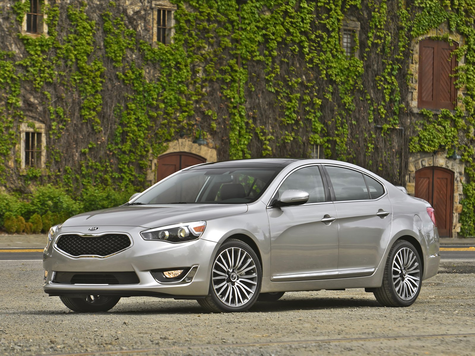 Kia Cadenza 2014