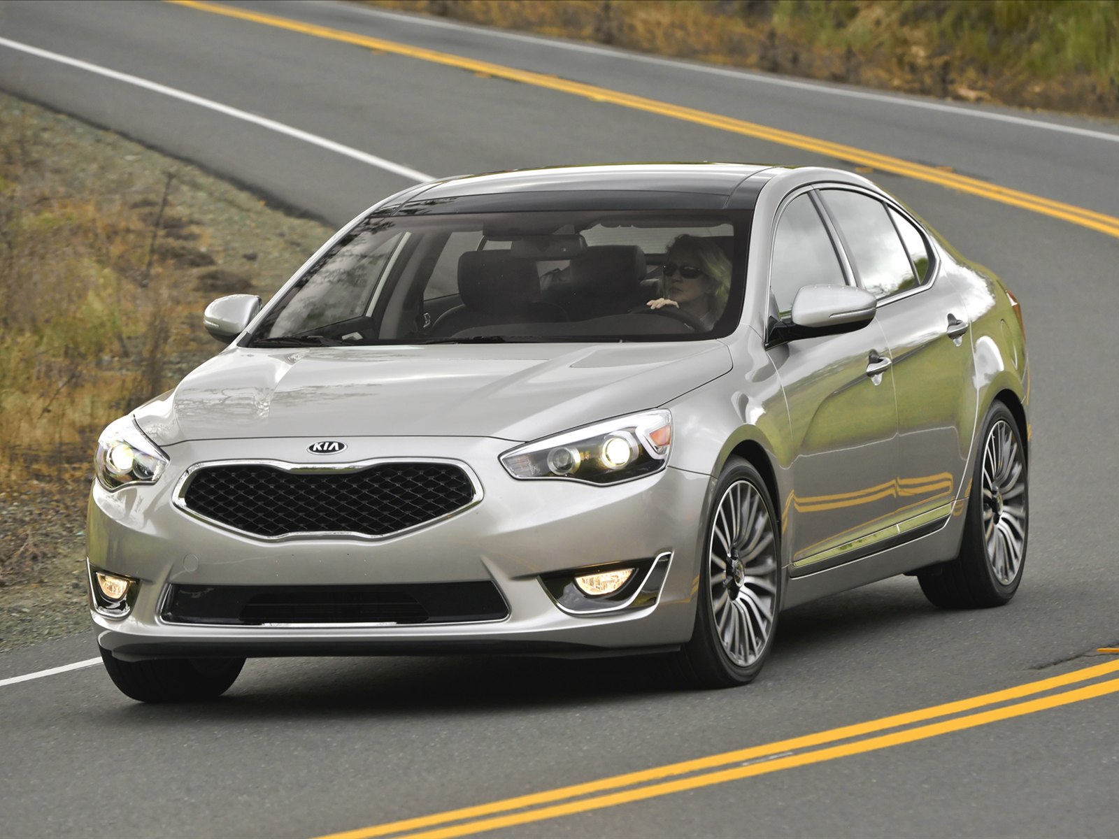 Kia Cadenza 2014