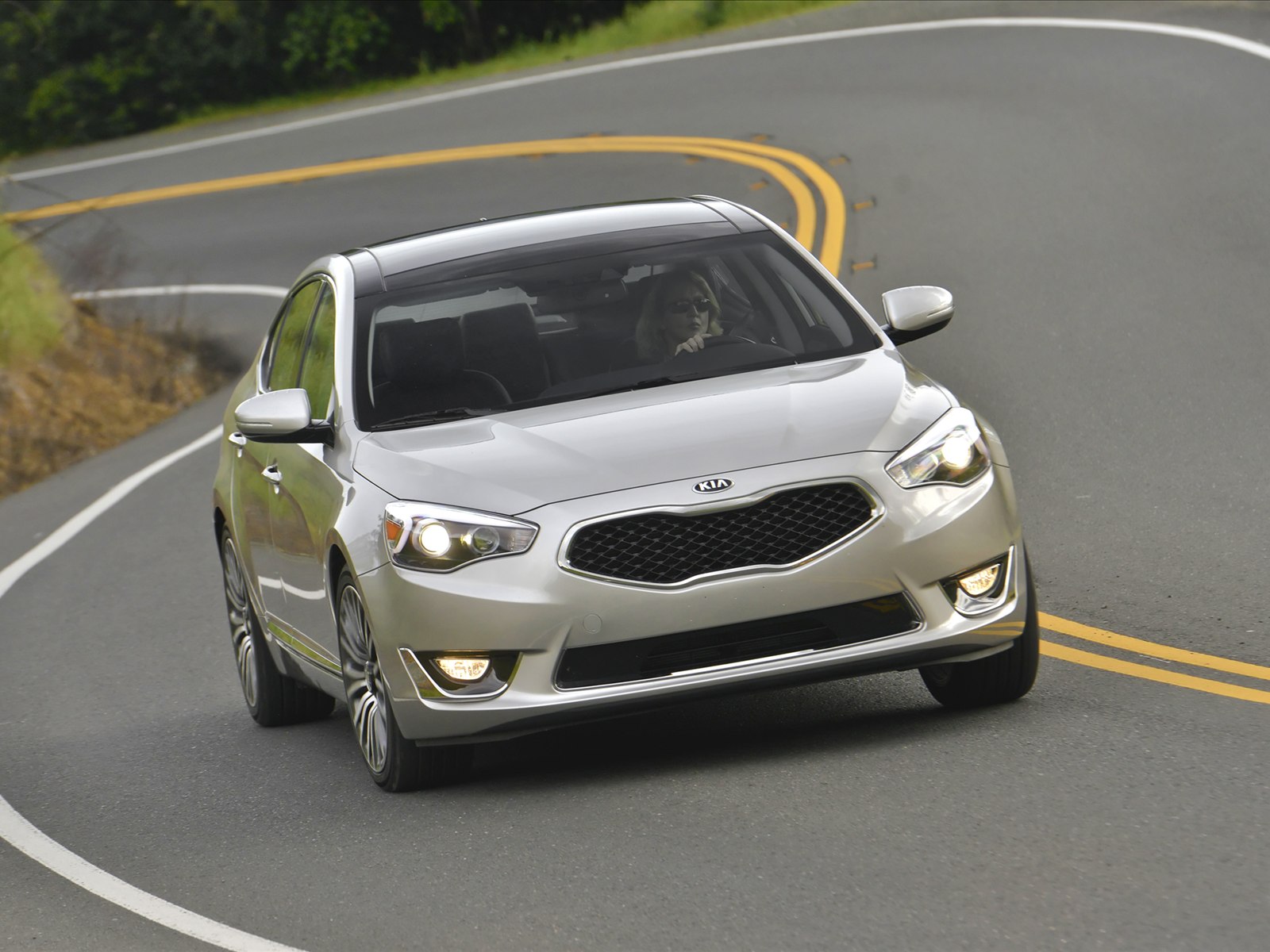 Kia Cadenza 2014