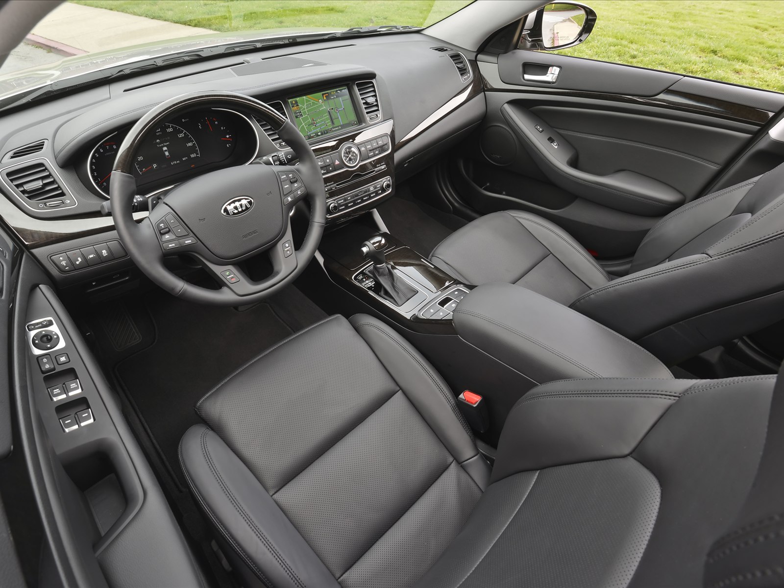 Kia Cadenza 2014