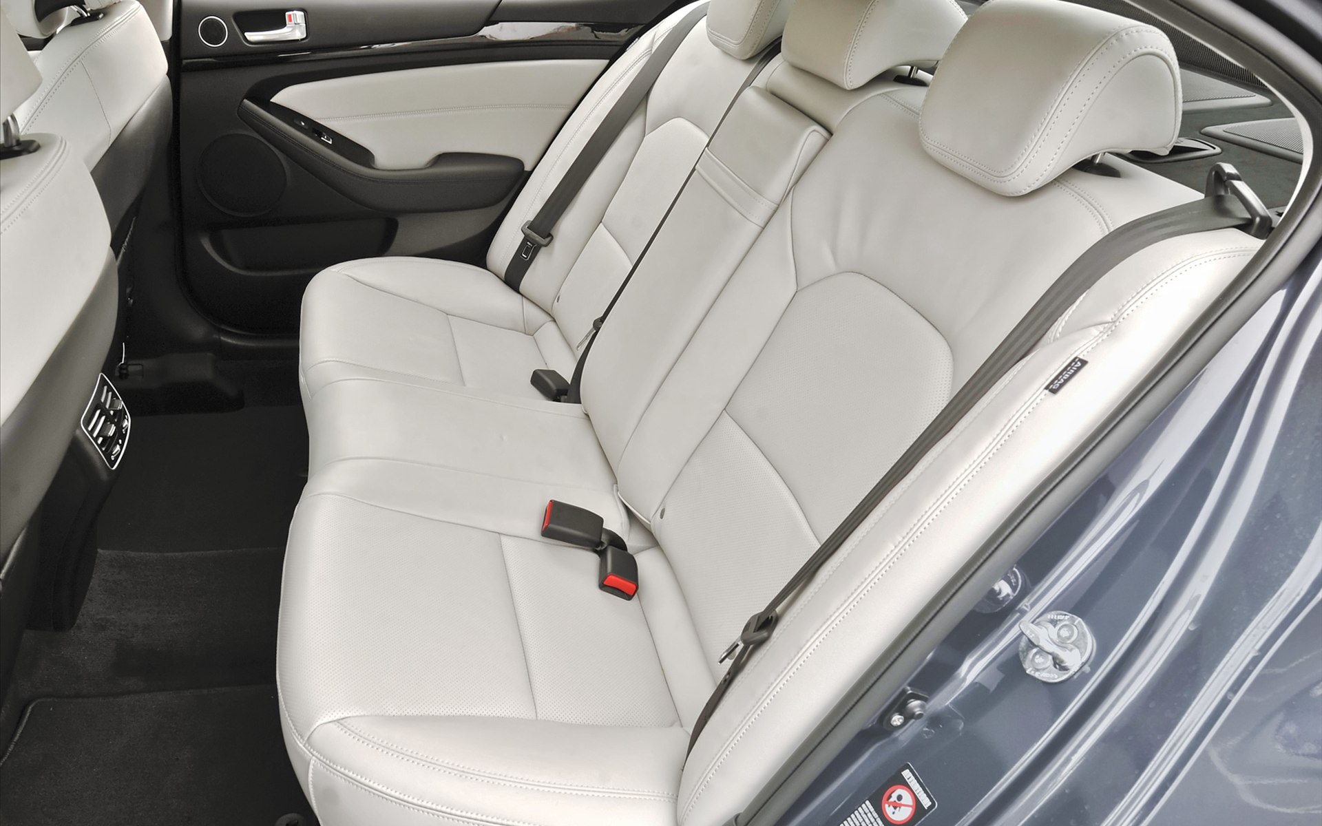 Kia Cadenza 2014