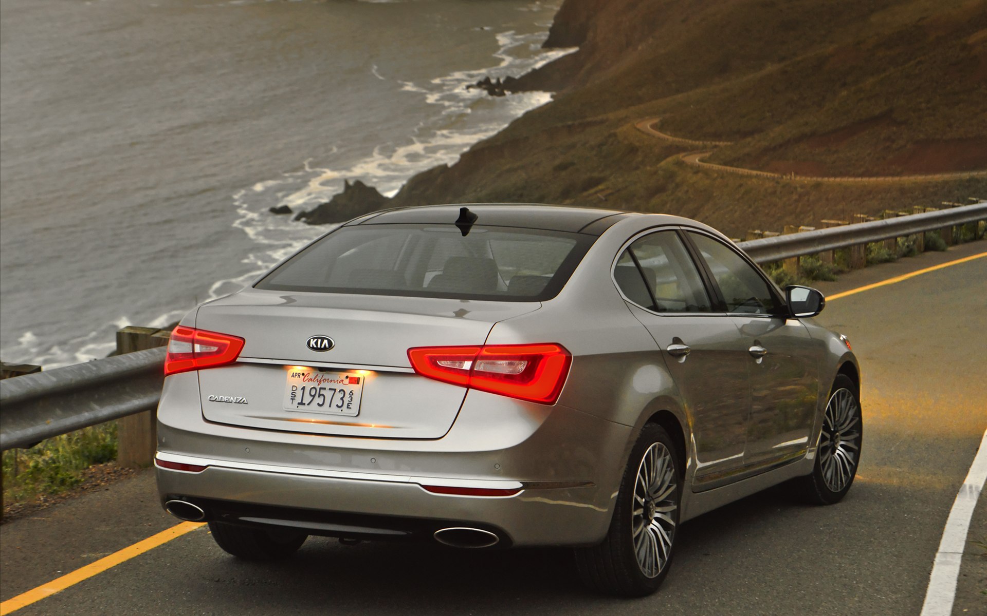 Kia Cadenza 2014