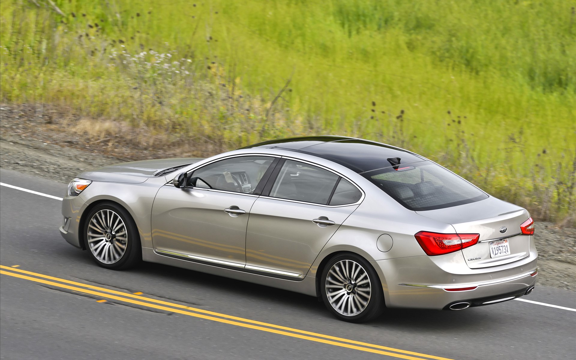 Kia Cadenza 2014