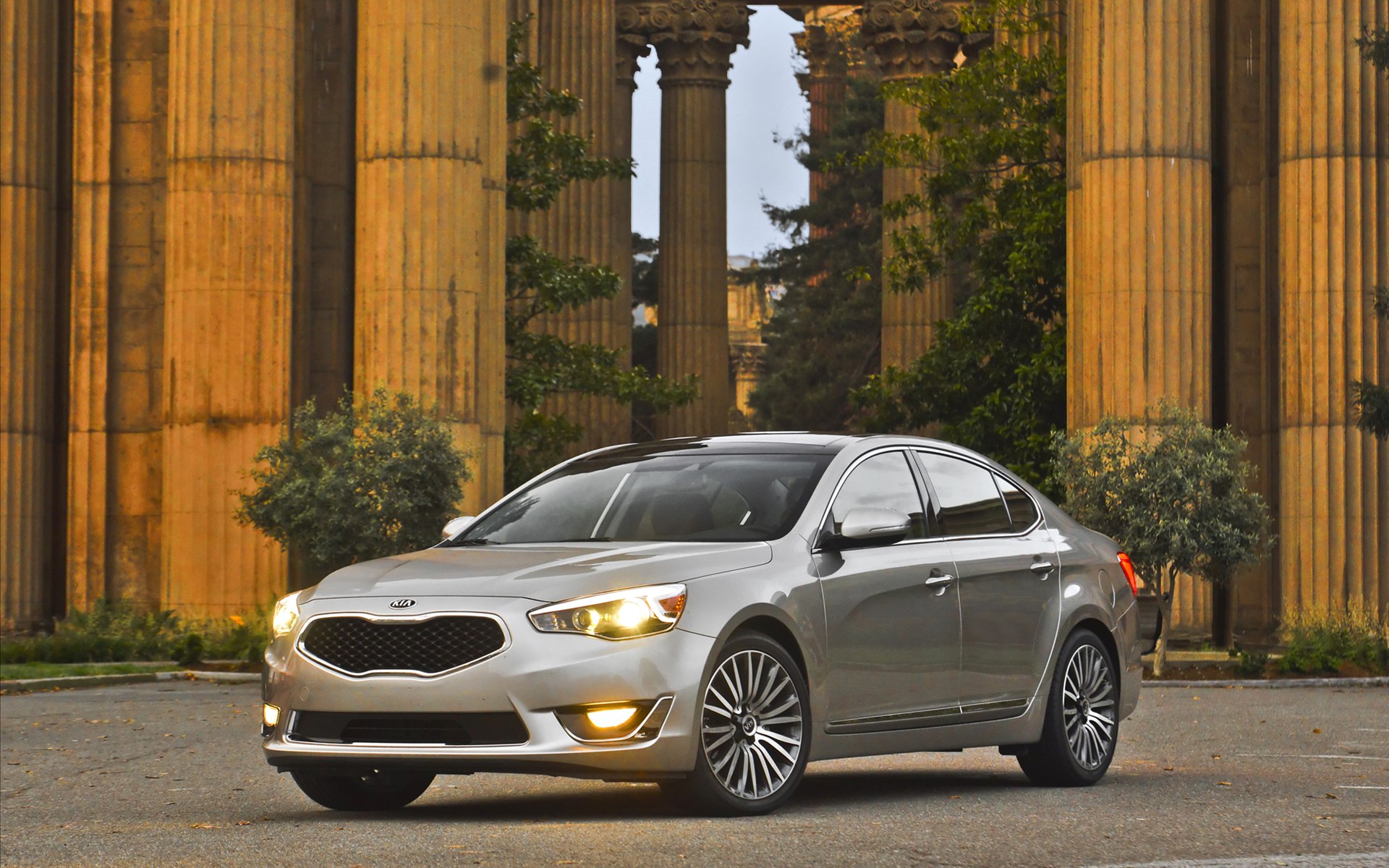 Kia Cadenza 2014