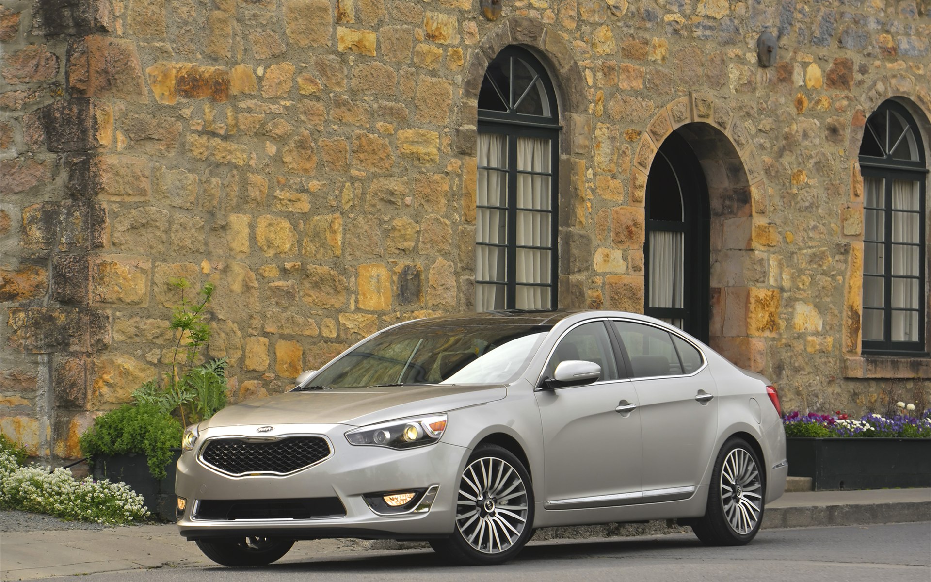 Kia Cadenza 2014